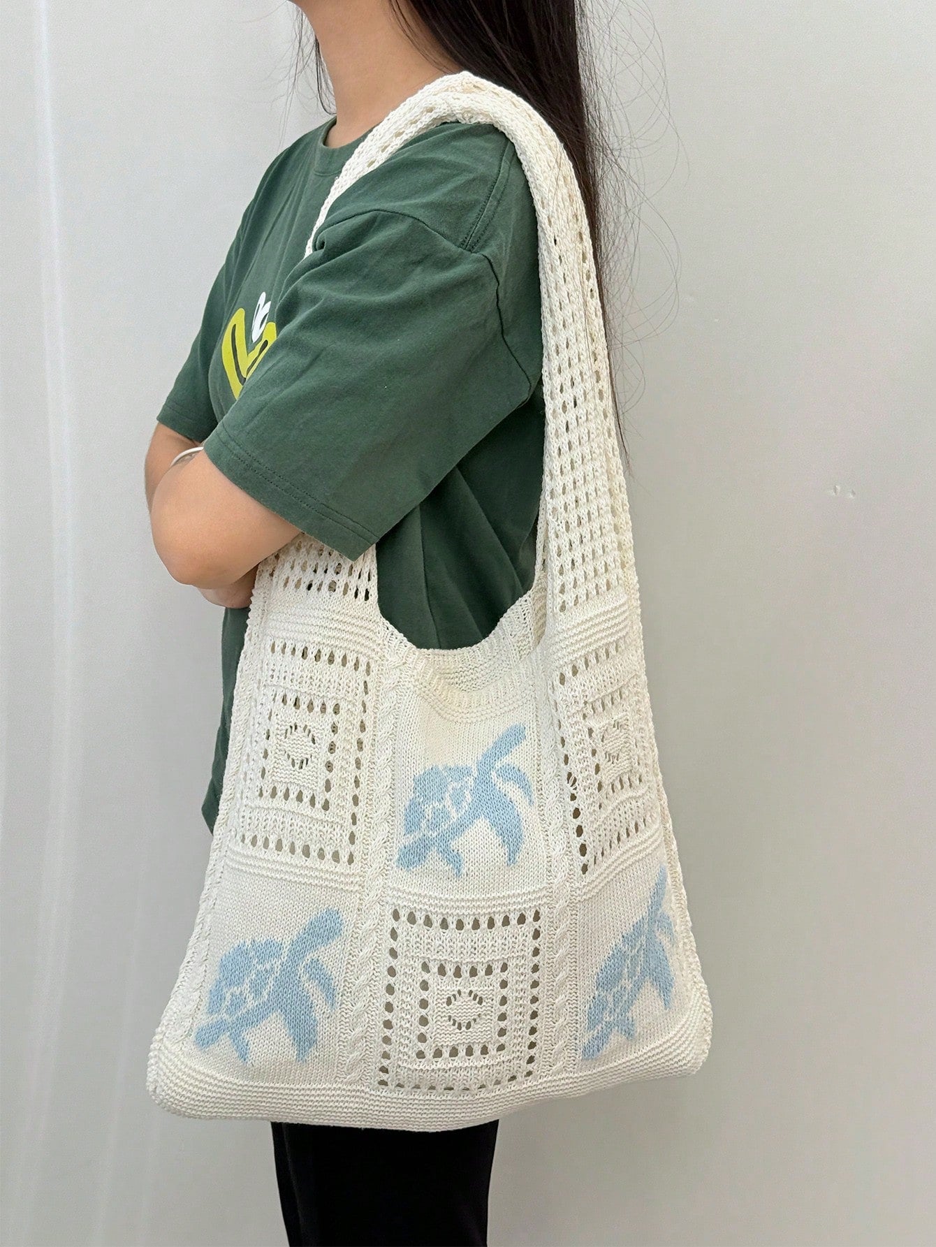 Summer New Style Lady Daily Use Lightweight Tote Bags Sea Turtle Pattern Hollowed Out Knitted Crochet Beach Shopping Bags,Summer Bag,Holiday,Vacation, Perfectly Matching With Crochet Set
