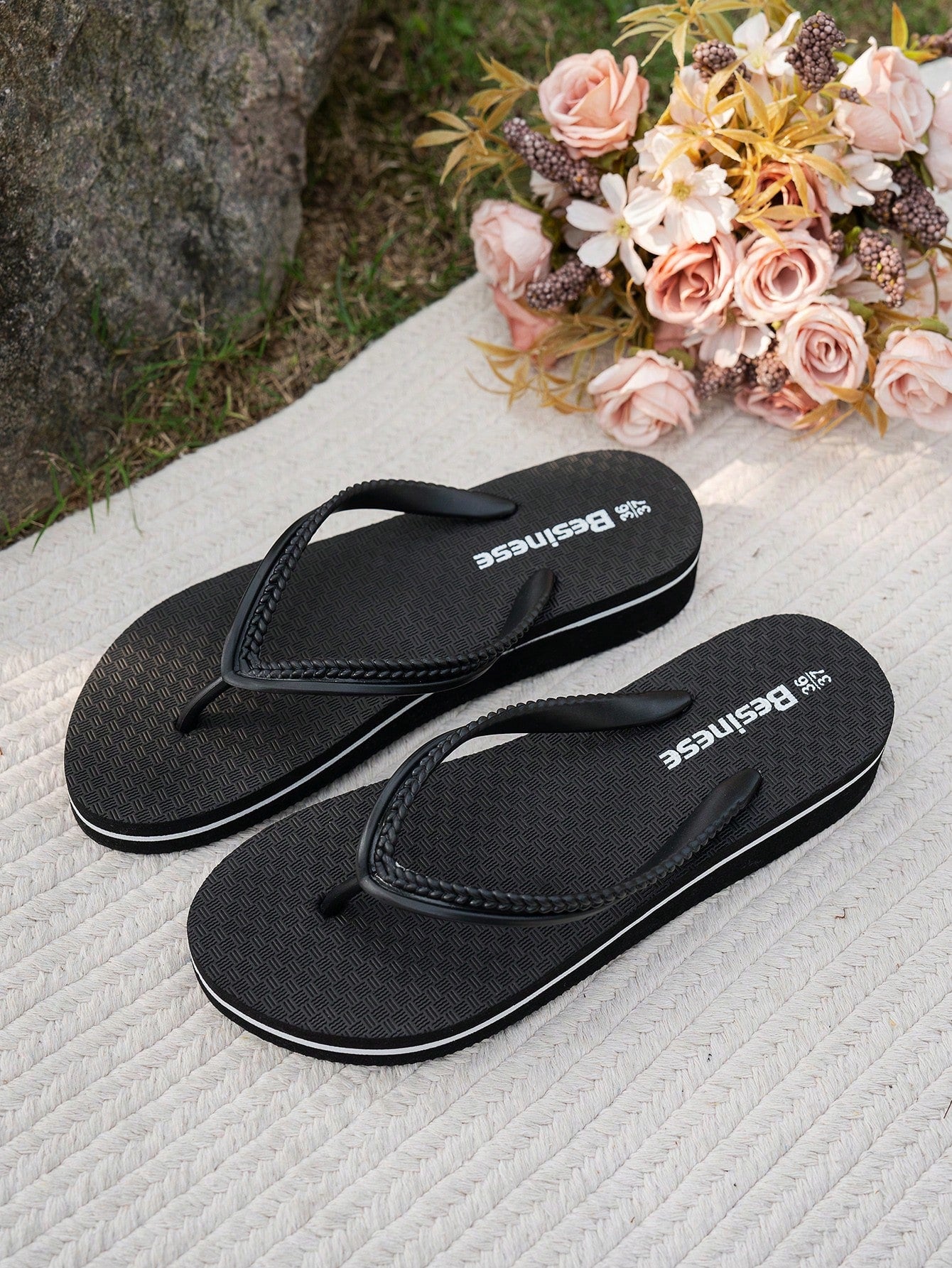 Women's Thick-bottomed Slip-resistant Flip Flops With Toe Thongs For Outdoor Activities, Swimming & Water Leisure, Waterproof Eva Material