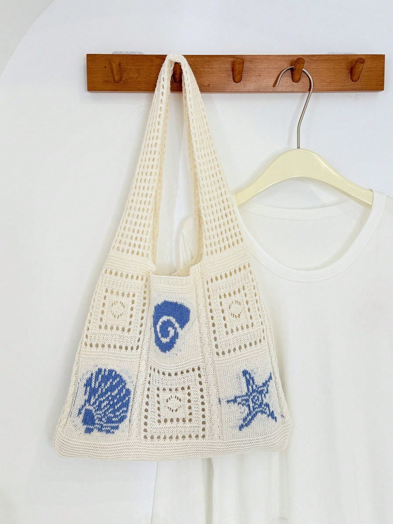 Summer New Style Lady Daily Use Lightweight Tote Bags Sea Turtle Pattern Hollowed Out Knitted Crochet Beach Shopping Bags,Summer Bag,Holiday,Vacation, Perfectly Matching With Crochet Set