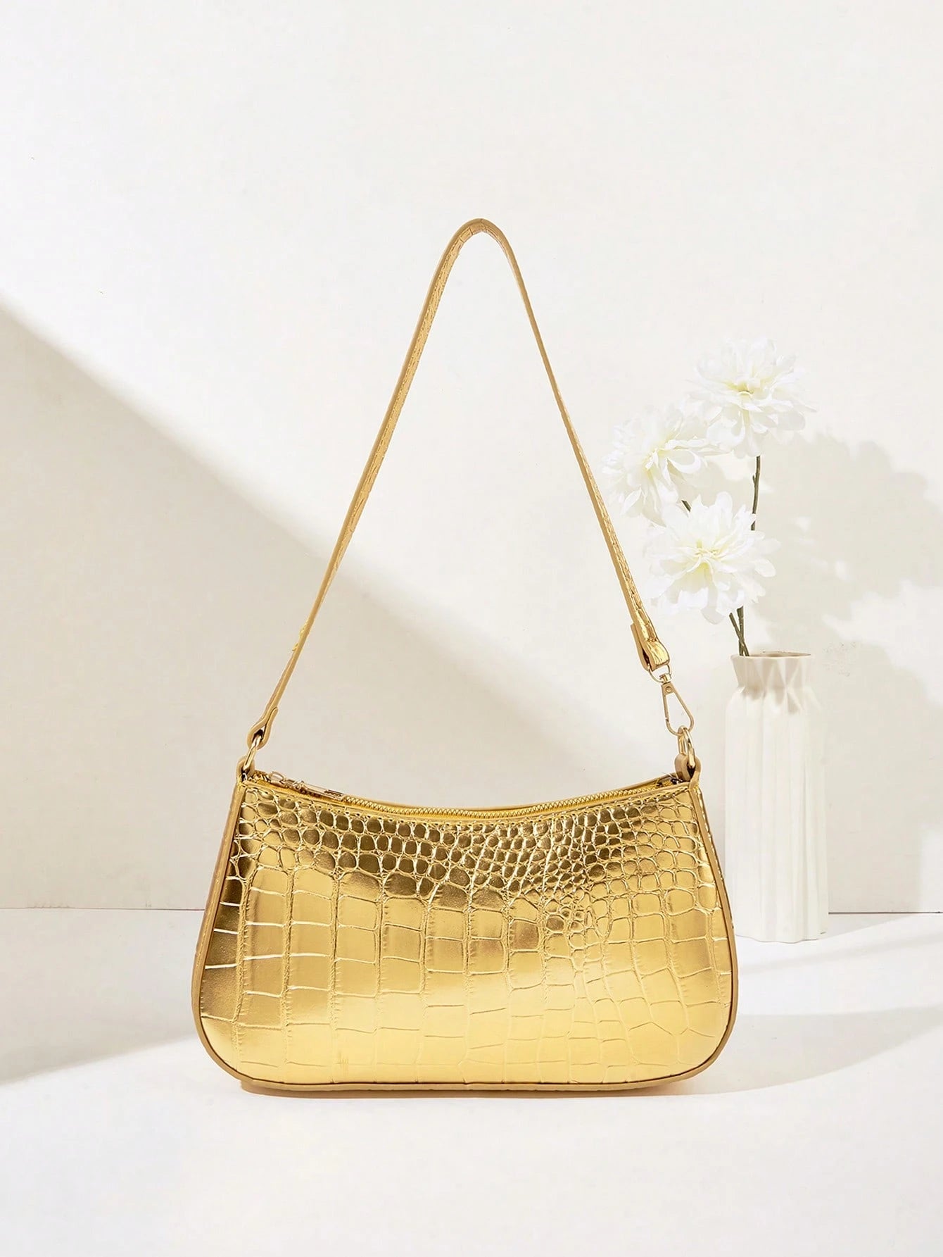 Women's Fashion Solid Color Crocodile Pattern Baguette Shoulder Bag