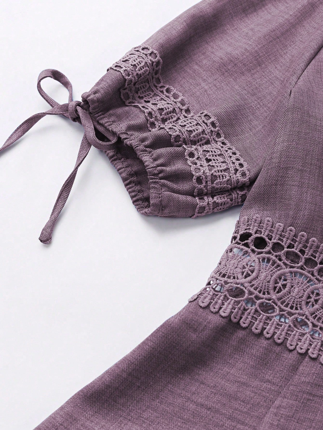 SHEIN Clasi Women's Solid Color Lace Trim Puff Sleeve Mini Dress, Summer