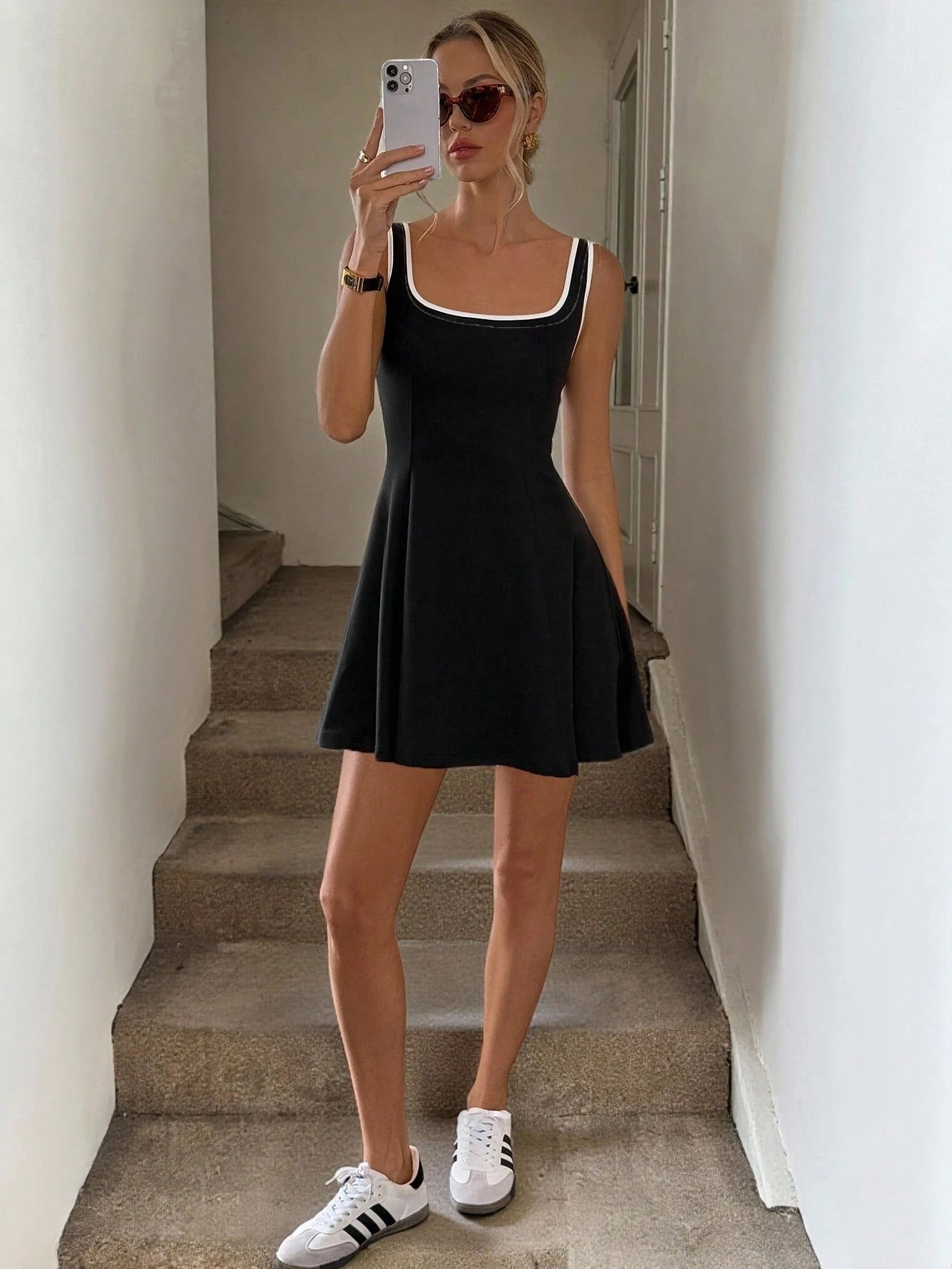 Easowa Square Neck Color-Blocking Waist Ruffle A-Line Casual Sports Women Short Dress