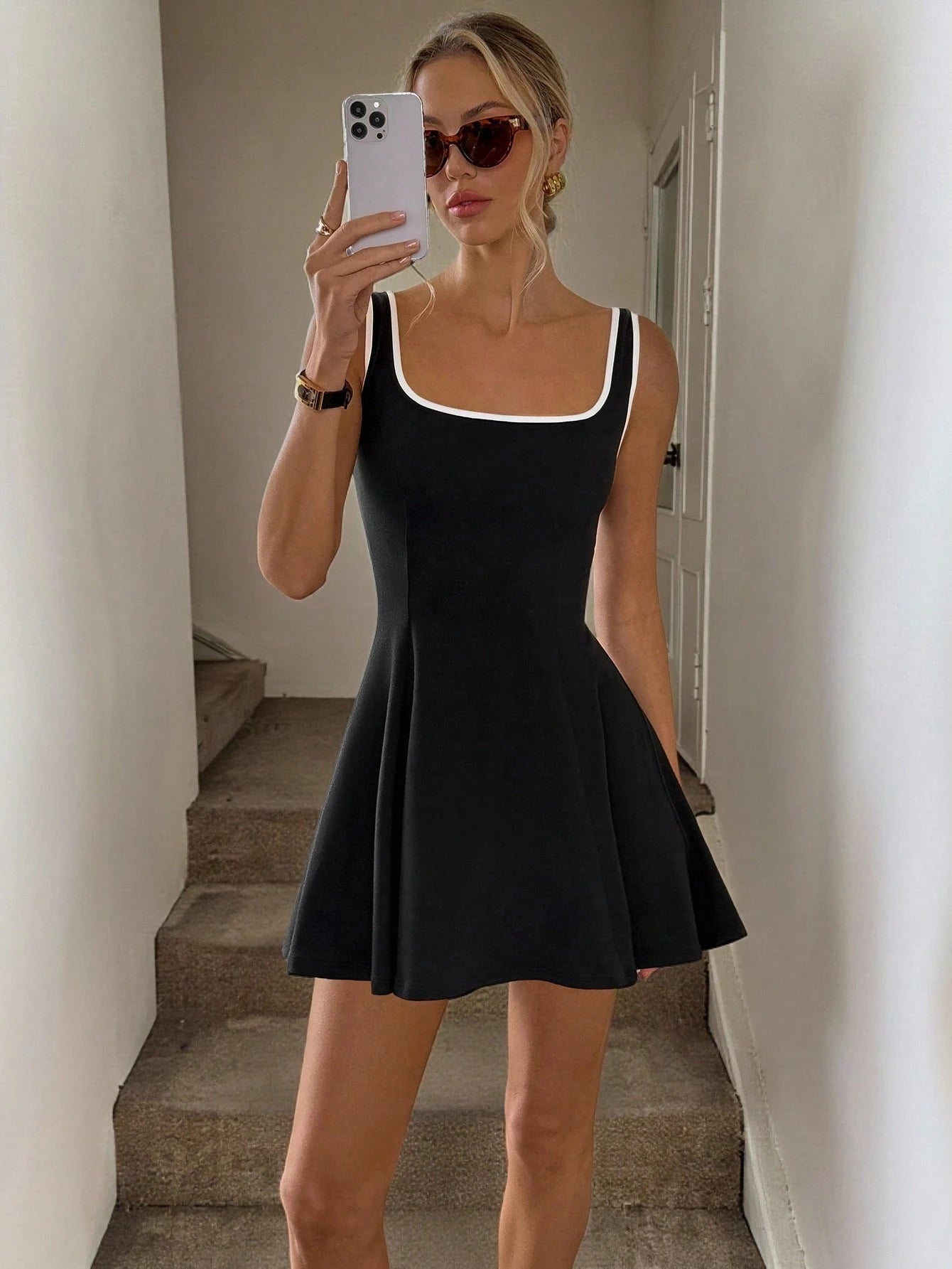 Easowa Square Neck Color-Blocking Waist Ruffle A-Line Casual Sports Women Short Dress