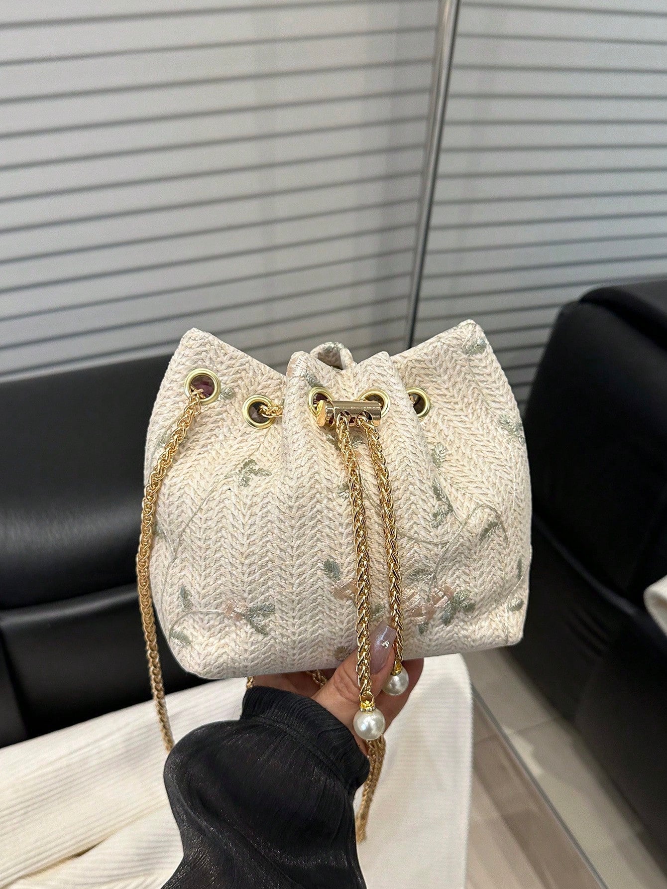 Fashion Solid Color Hollow Out Woven Chain Drawstring Mini Crossbody Bucket Bag