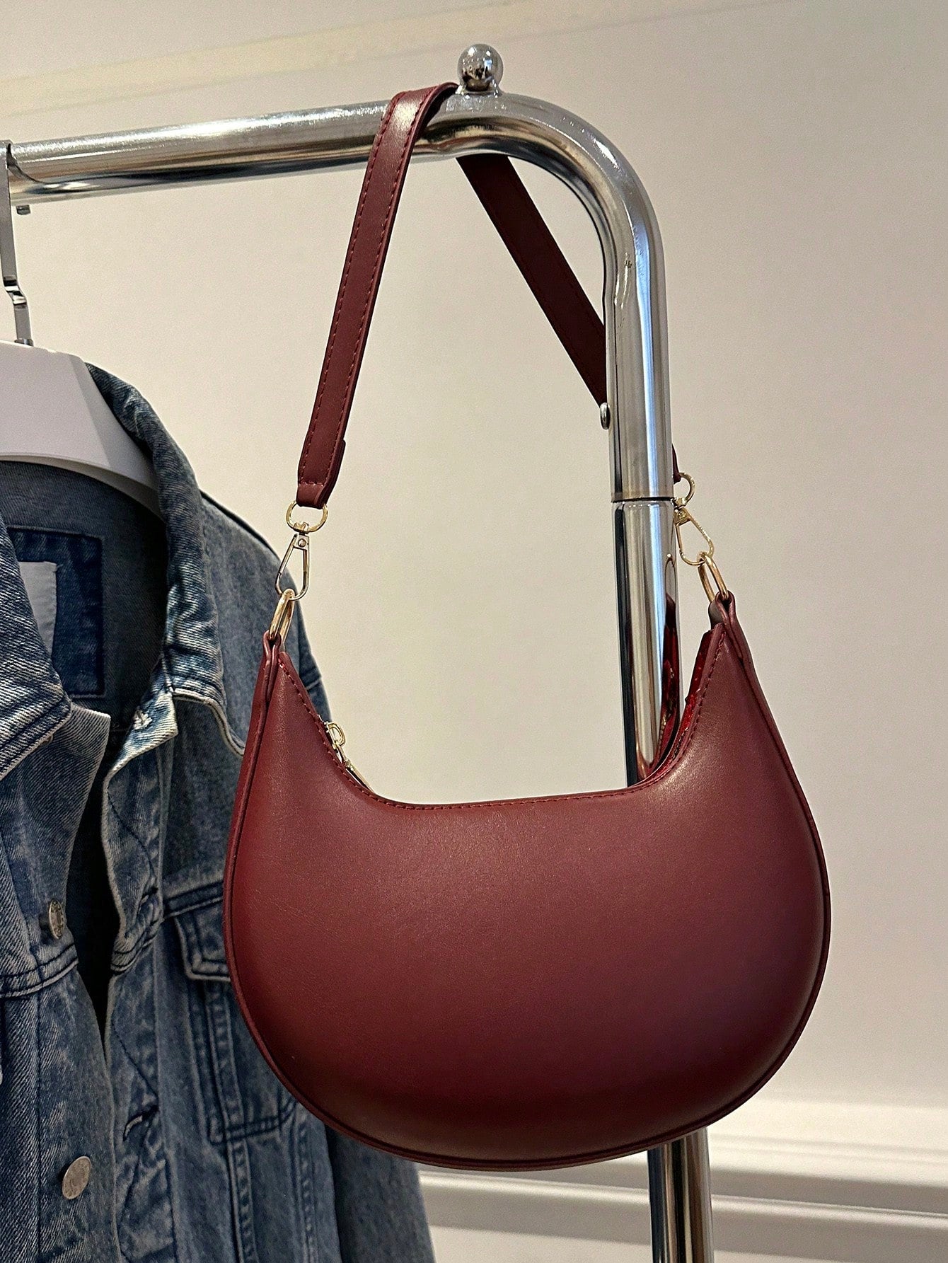 1pc Coffee Brown Crescent-Shaped PU Leather Shoulder Bag, Fashion Simple Solid Color Women Underarm Bag, Autumn/Winter