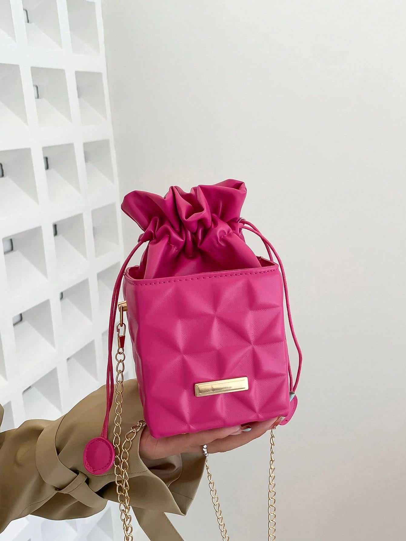 Women's Drawstring Closure Square Mini Chain Crossbody Bag