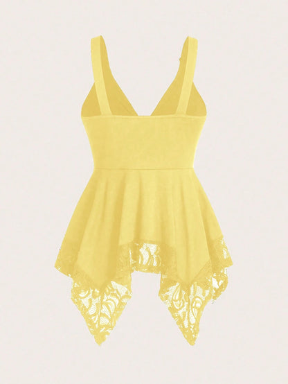 Sweetra Women Lace Decorated Heart Shaped And Floral Splicing Tank Top Y2K Outfit