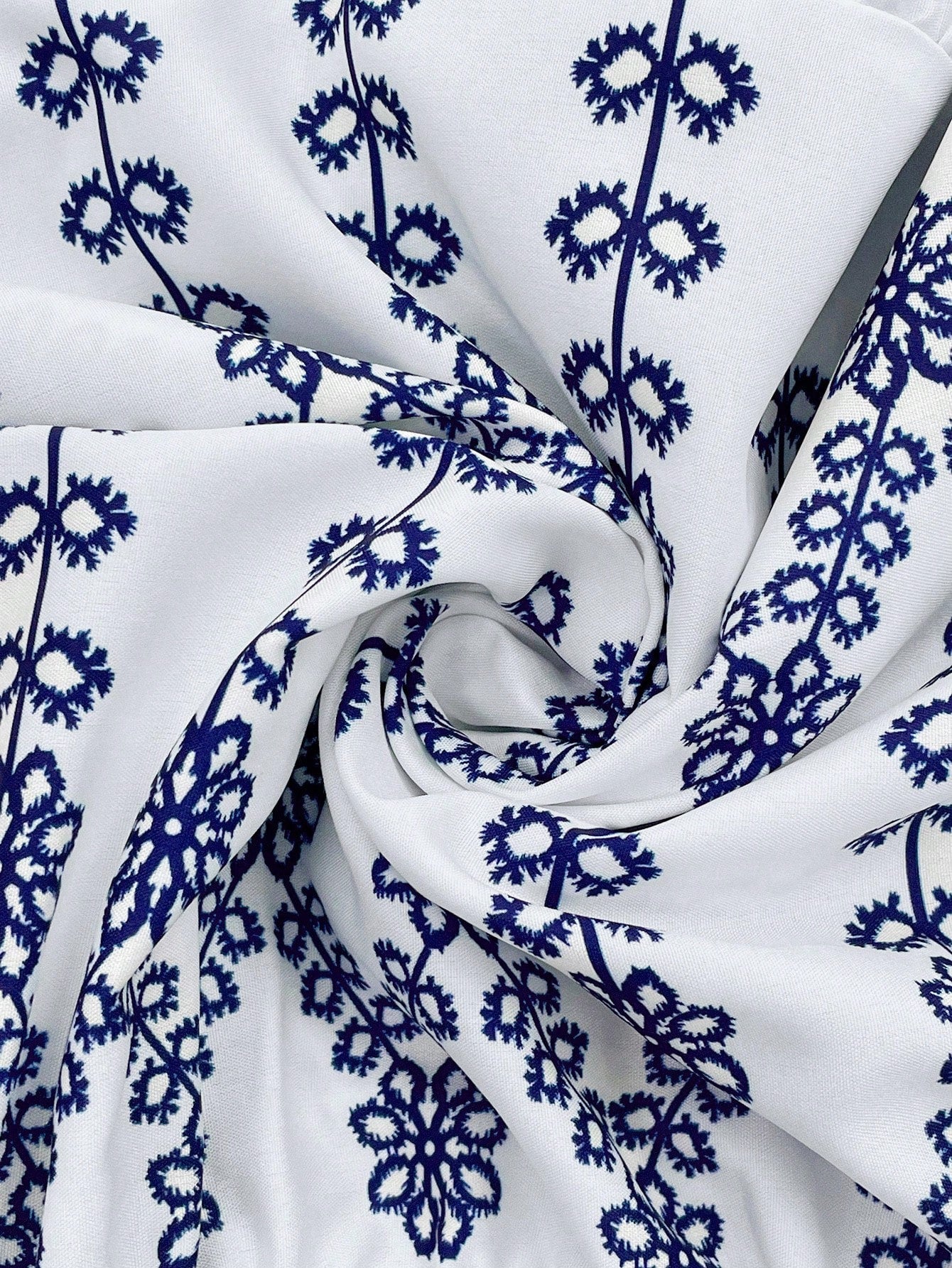 EMERY ROSE Women's Floral Print Cutout V-Neck Ruffled Hem Long Sleeve Mini Dress,Summer Dresses For Women