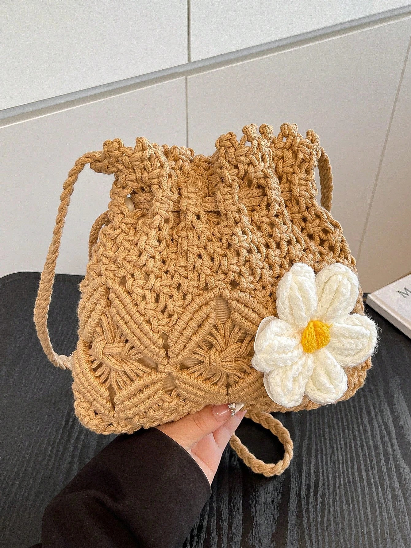 Handwoven Small Crossbody Bag For Women, New Woven Messenger Bag, Niche Beach Casual Shoulder Bag, Mini Square Envelope Bag, Crossbody Bag, Suitable For Beach Resort
