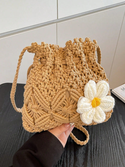 Handwoven Small Crossbody Bag For Women, New Woven Messenger Bag, Niche Beach Casual Shoulder Bag, Mini Square Envelope Bag, Crossbody Bag, Suitable For Beach Resort