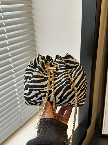 Fashion Solid Color Hollow Out Woven Chain Drawstring Mini Crossbody Bucket Bag