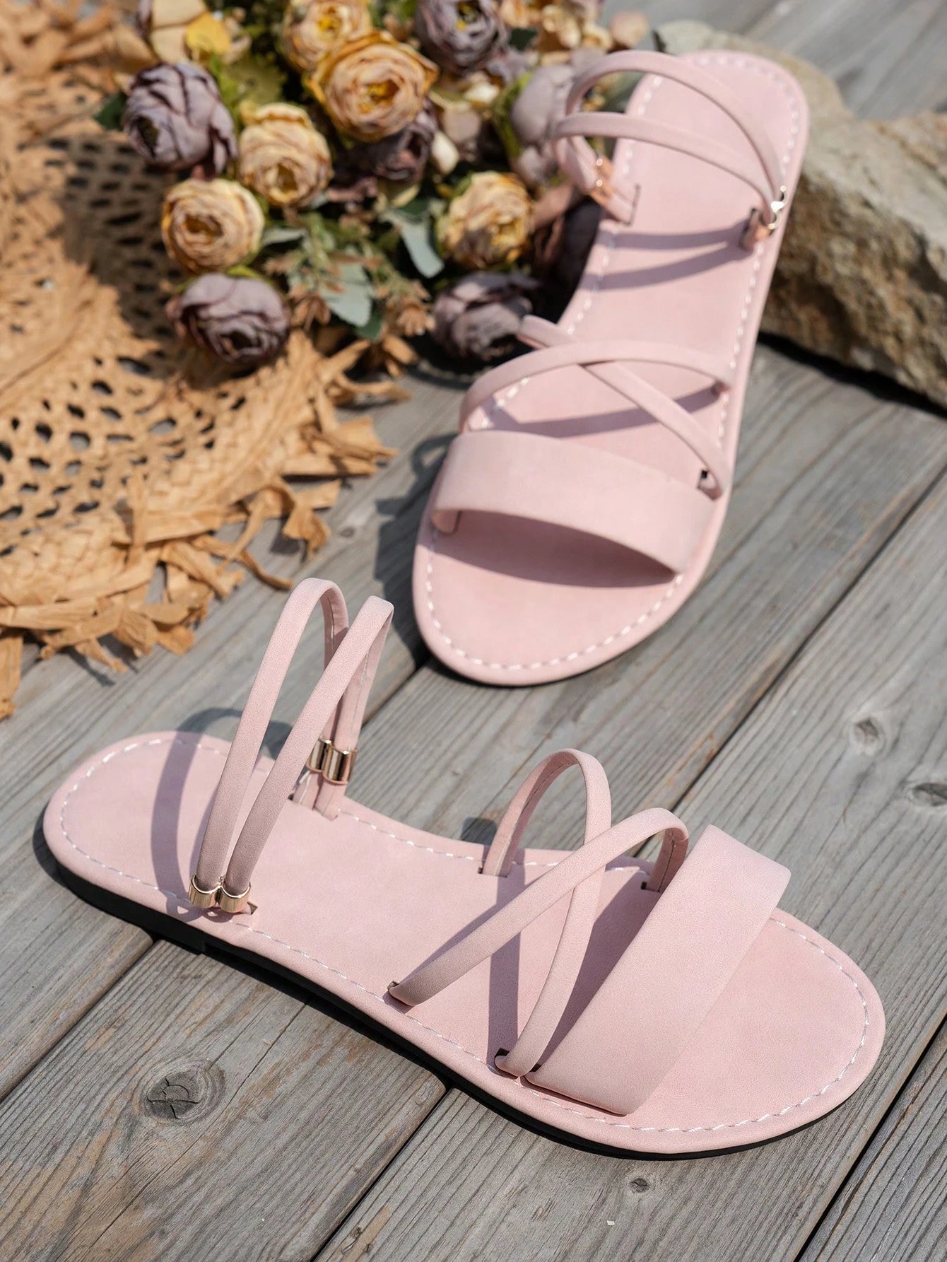 2025 New Summer Simple Versatile Open Toe Outdoor/Indoor Roman Flat Sandals