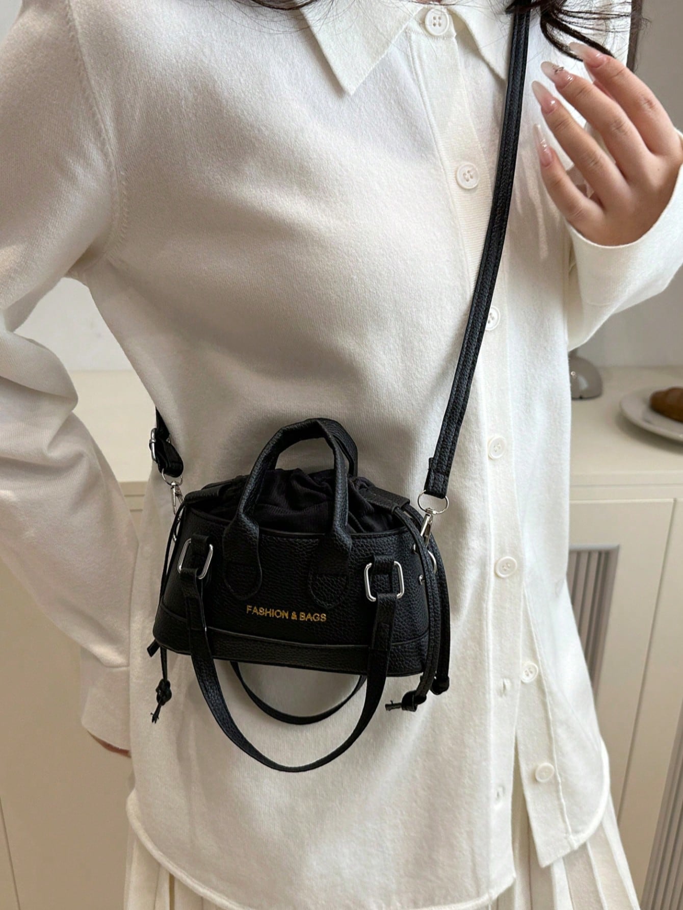 Crocodile Embossed Bucket Bag Mini Drawstring Design Funky