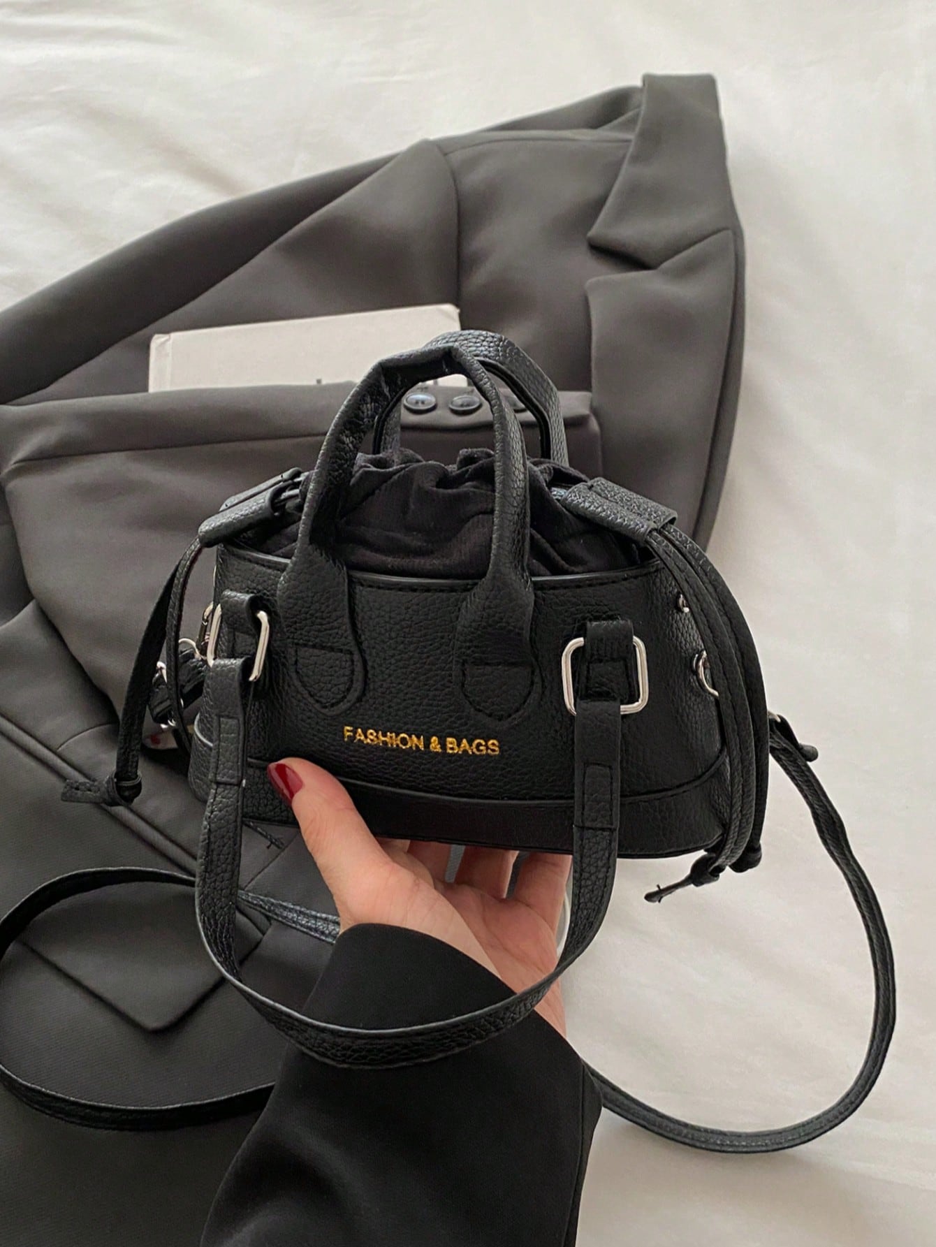 Crocodile Embossed Bucket Bag Mini Drawstring Design Funky