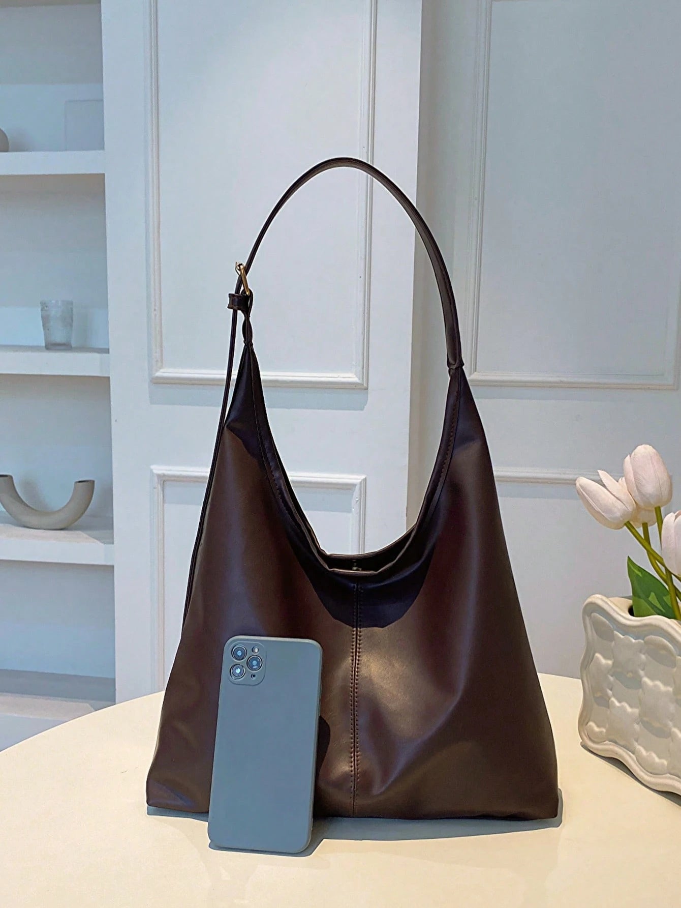 This Year's Fashionable Large Tote Bag Women New Fashion Design Shoulder Bag Stylish Women Handbag