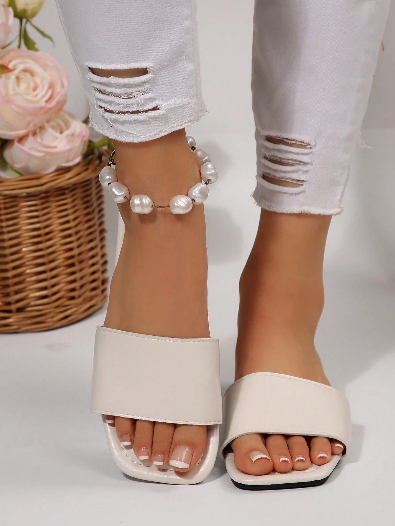 Women's Leather Flat Slide Sandals, Black Lightweight Soft Bottom Low Heel Slip-On Mule Sandals For Summer Casual Wear