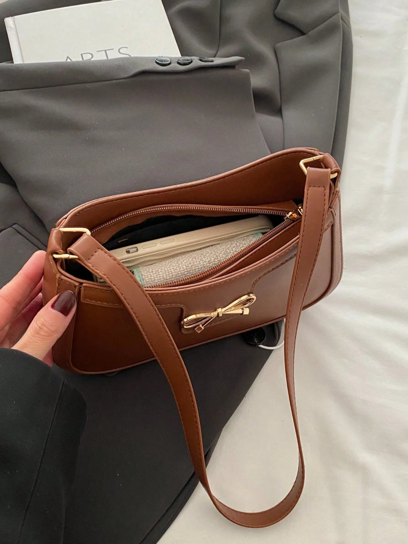 Elegant Crescent-Shaped Underarm Shoulder Bag For Women, Chic Casual Fashion, Solid Color Underarm Bag