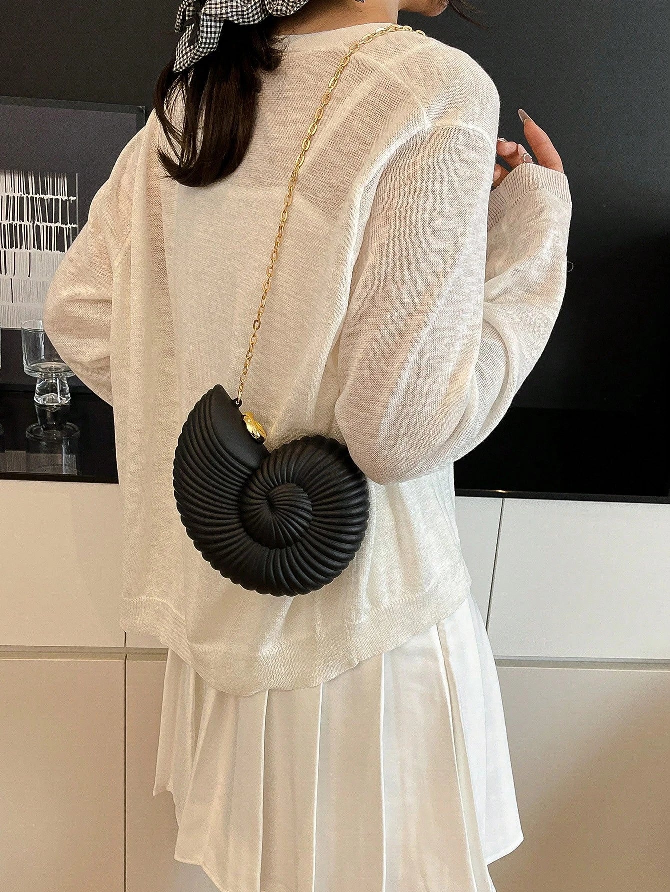 2025 Golden Conch Shaped Shoulder Bag, Detachable Shoulder Strap, Fashionable Lipstick Pouch, Elegant And Fashionable Shoulder Bag, Suitable For Evening Outings