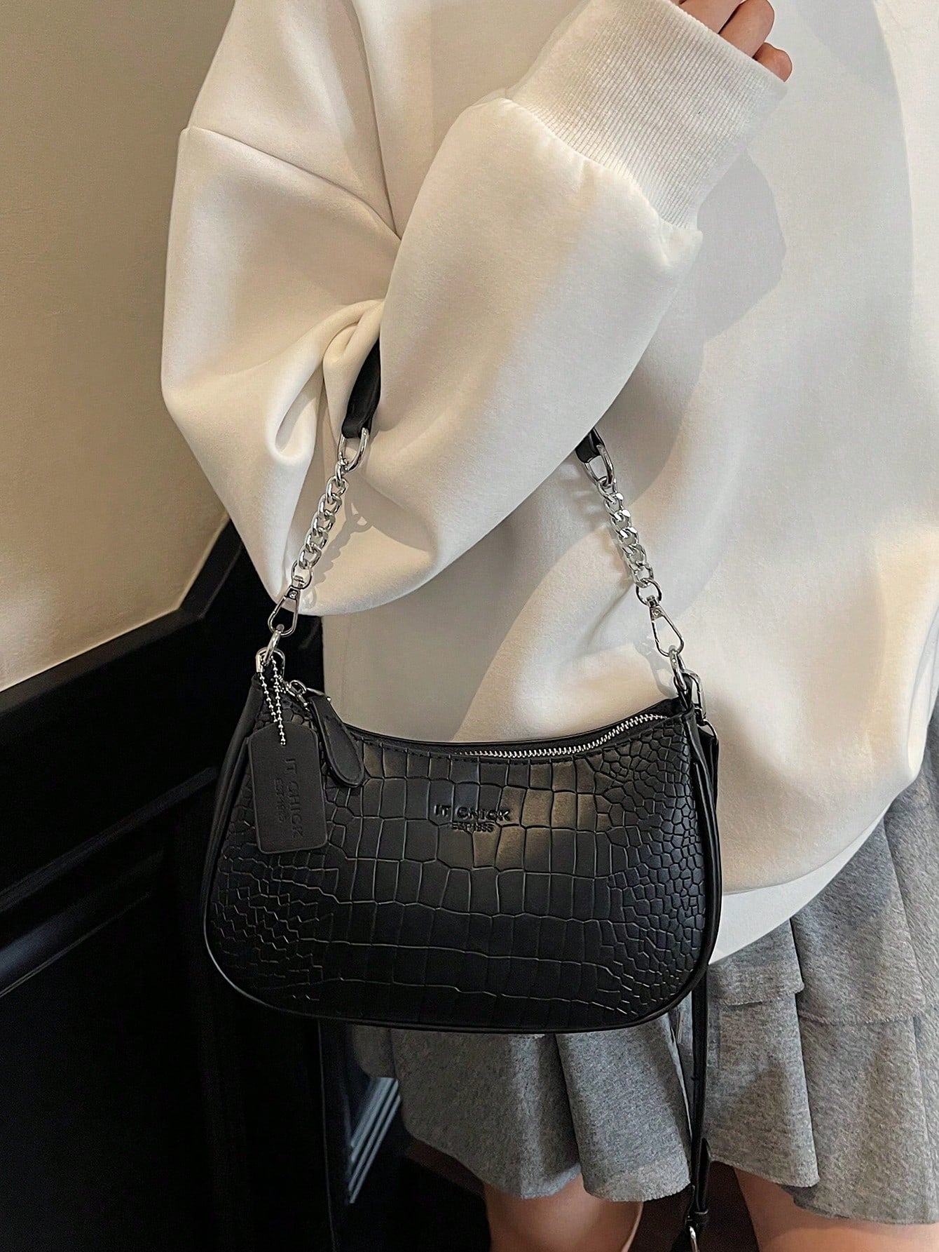 1pc Solid Color PU Leather Shoulder Bag For Women, Versatile Crossbody Bag For Commuting, Adjustable Shoulder Strap