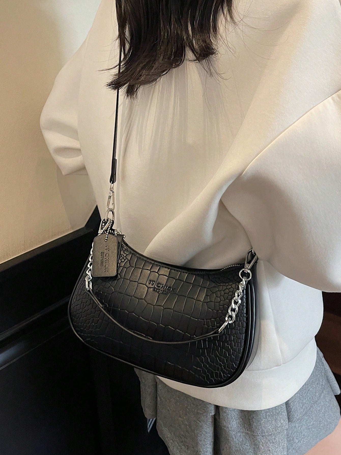 1pc Solid Color PU Leather Shoulder Bag For Women, Versatile Crossbody Bag For Commuting, Adjustable Shoulder Strap