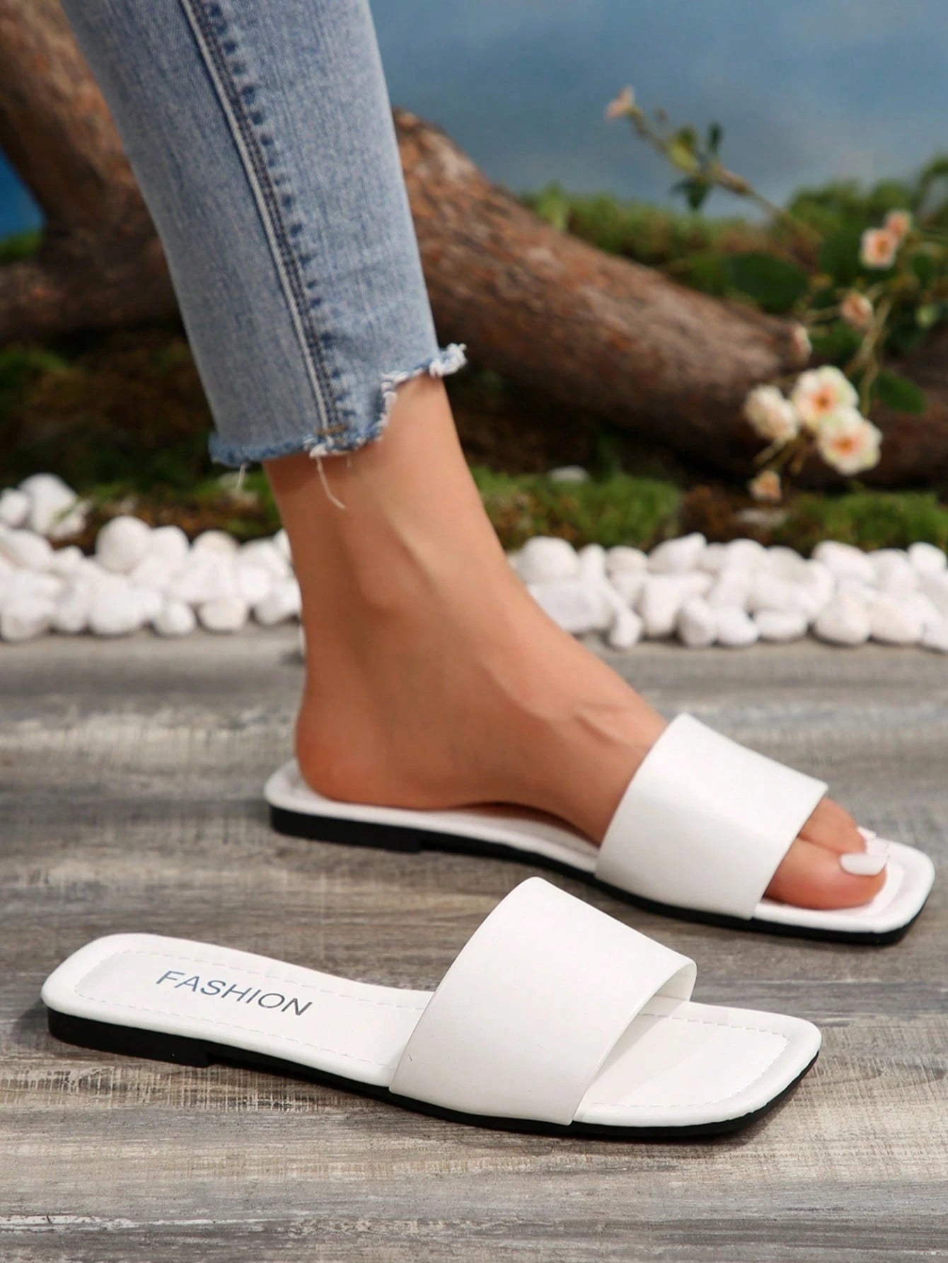 Women's Leather Flat Slide Sandals, Black Lightweight Soft Bottom Low Heel Slip-On Mule Sandals For Summer Casual Wear