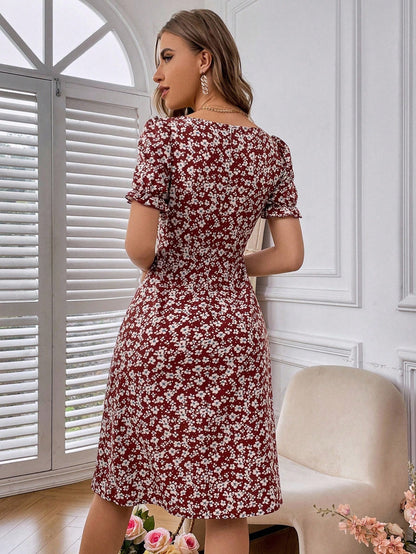 Breezaya Women's Random Printed Simple Daily Short-Sleeved Square Neck Dress Vacation Beach Outfit