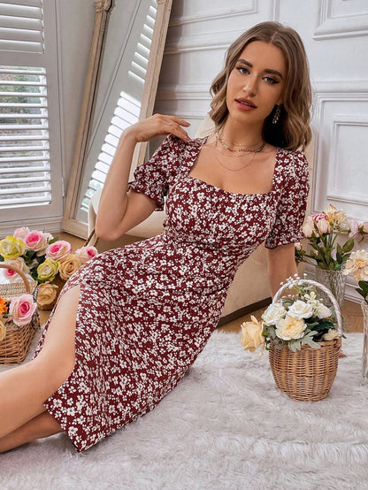 Breezaya Women's Random Printed Simple Daily Short-Sleeved Square Neck Dress Vacation Beach Outfit