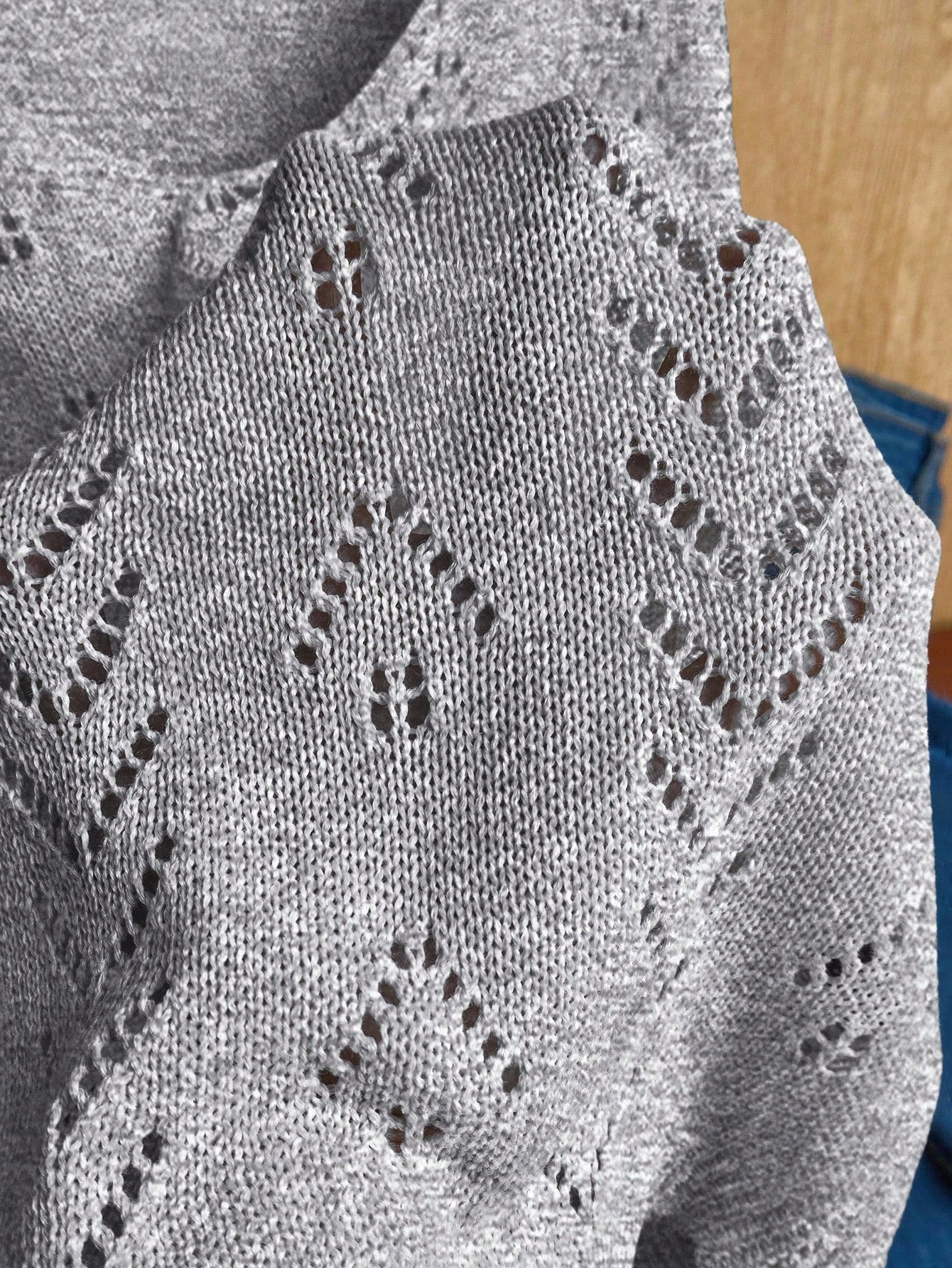 EMERY ROSE Women's Vacation Casual Solid Color Hollow Out Knit Top