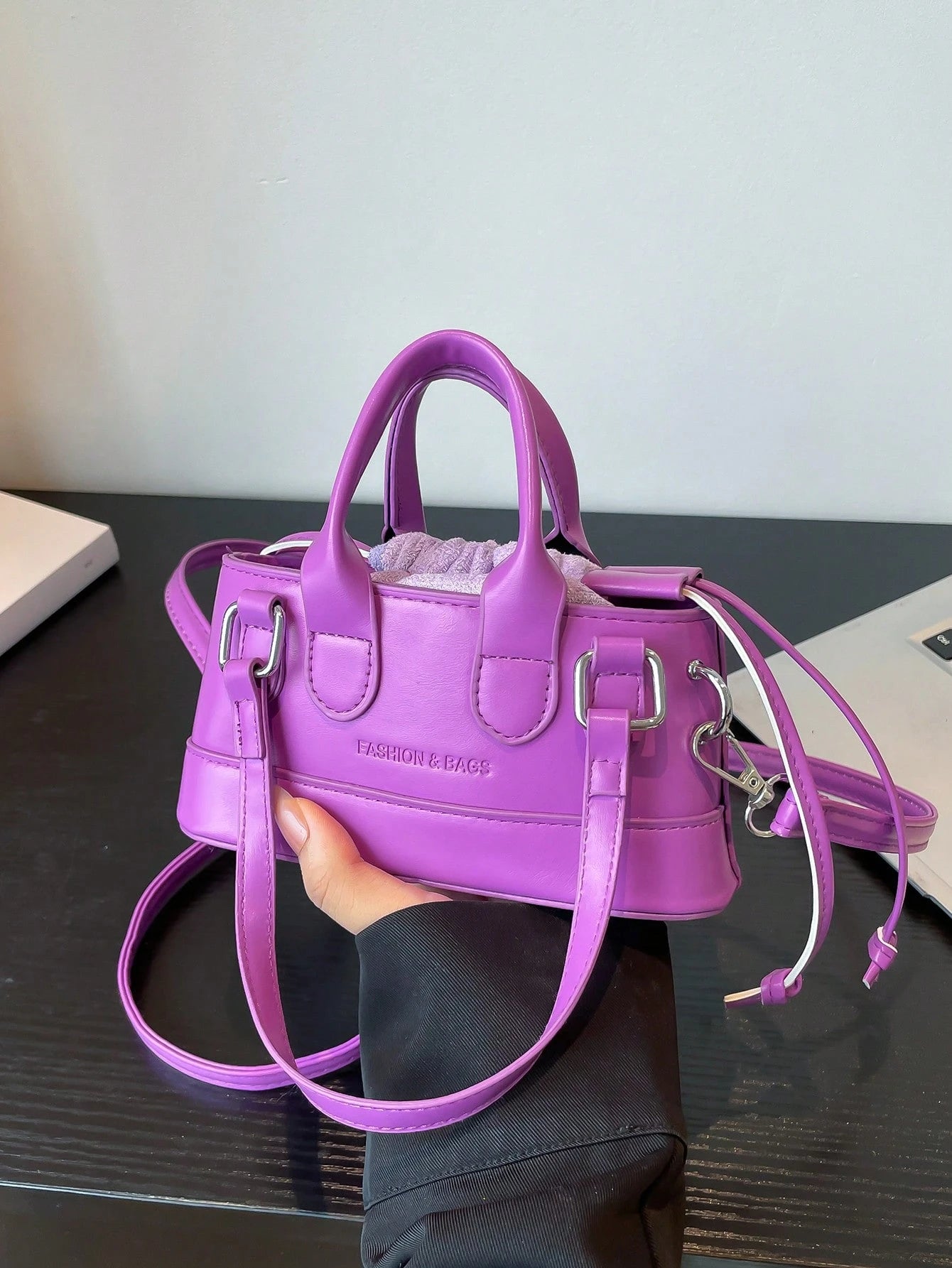 Crocodile Embossed Bucket Bag Mini Drawstring Design Funky