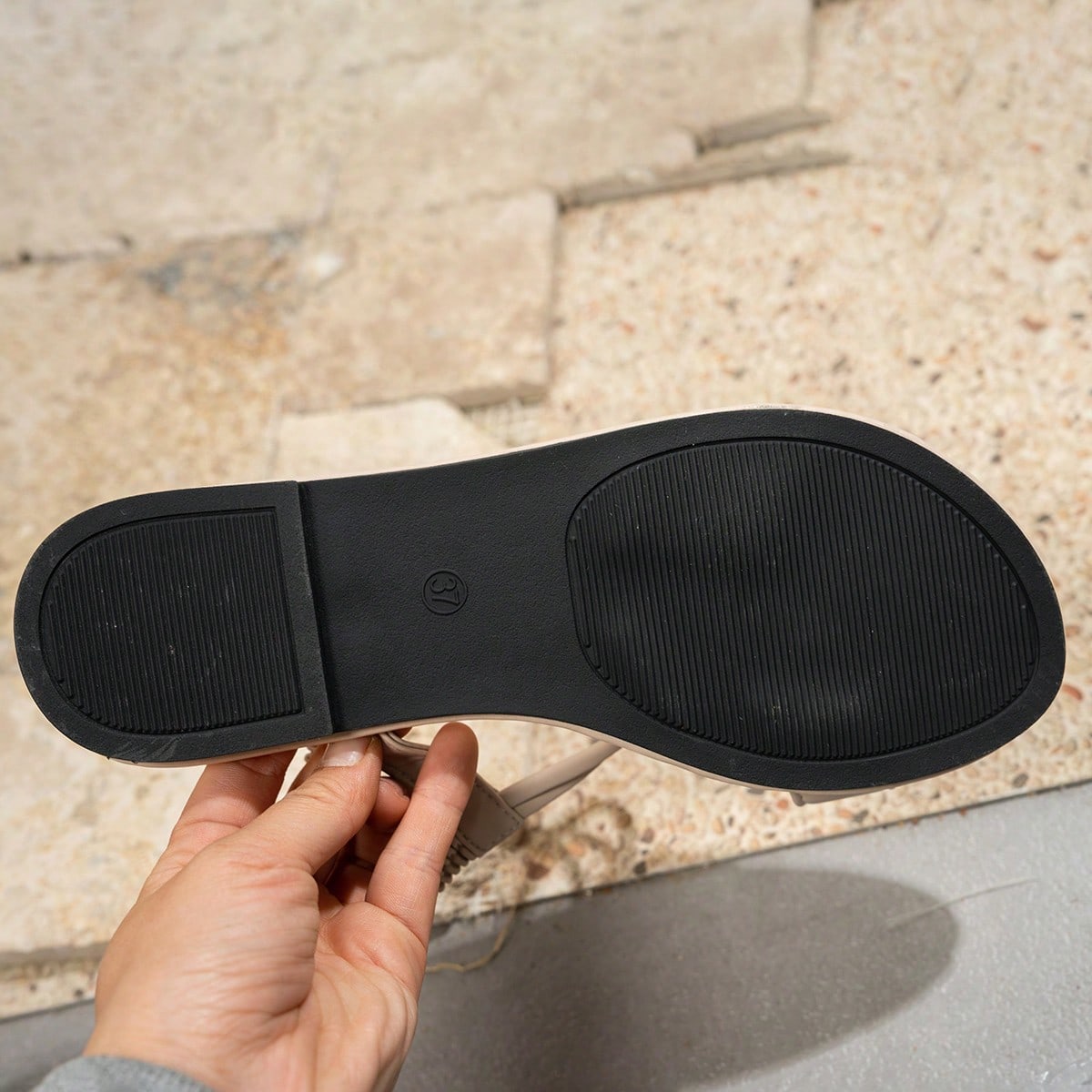 2025 New Summer Simple Versatile Open Toe Outdoor/Indoor Roman Flat Sandals