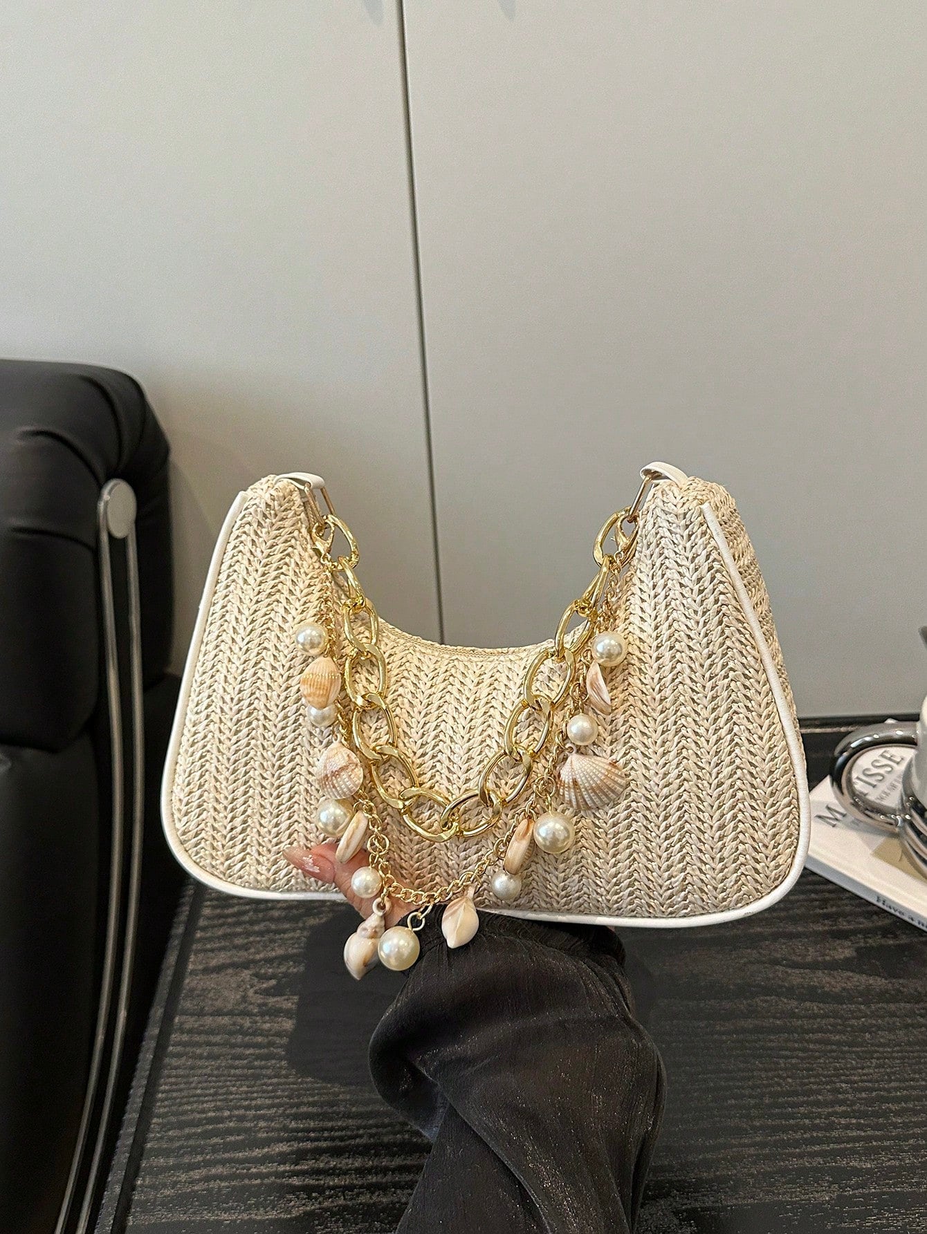 Fashionable Solid-Color Metal Chain Straw Crescent Moon Tote Bag, Women's Multi-Purpose Handbag, Clutch, Beach Bag, Casual Straw Handbag, Phone Pouch