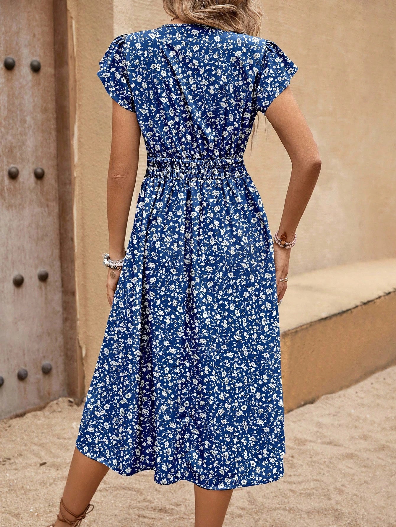 EMERY ROSE Women's Bohemian Style Floral Print V-Neck Waist Tie Short Sleeve Long Dress For Summer Vacation Burgundy Maxi Women Outfit