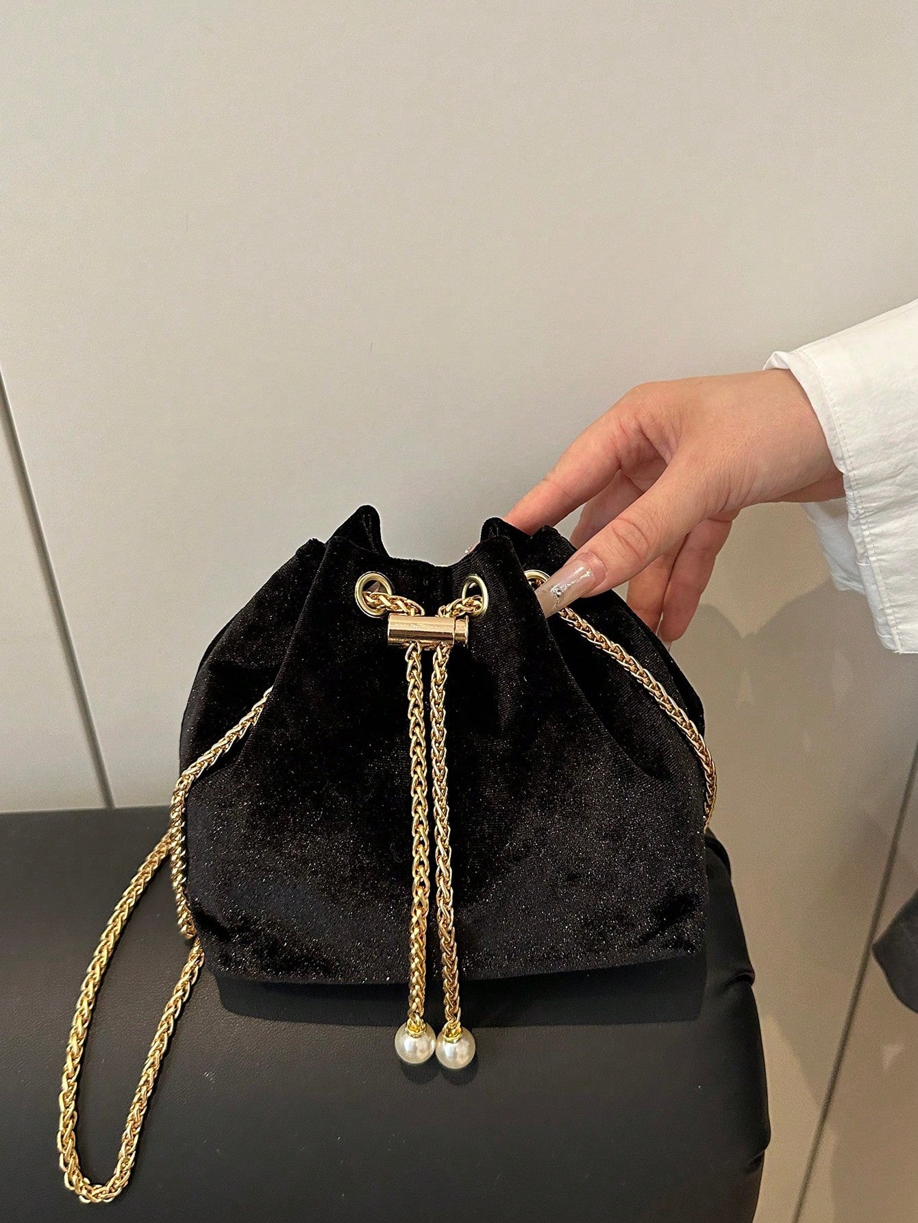 Fashion Solid Color Hollow Out Woven Chain Drawstring Mini Crossbody Bucket Bag