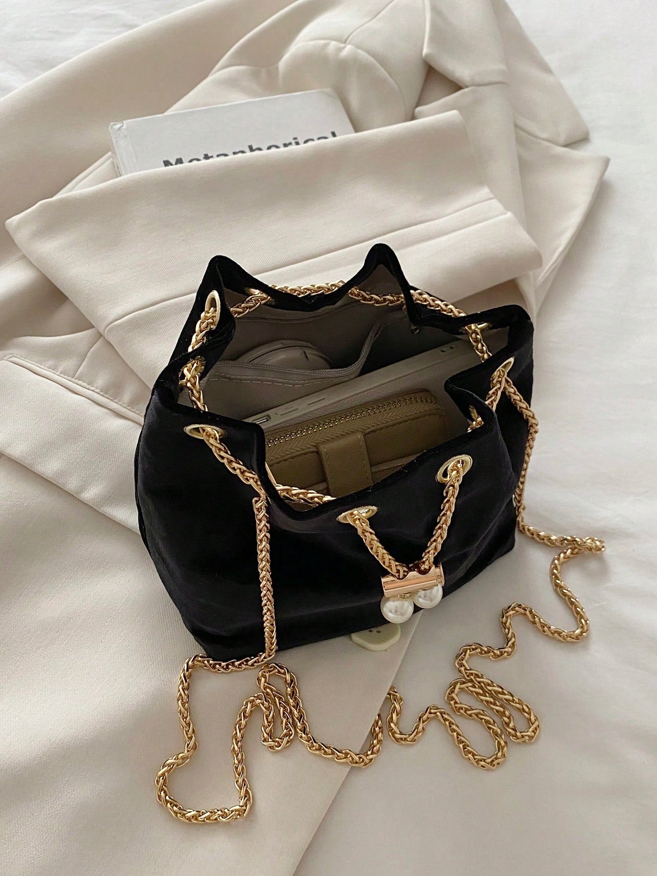 Fashion Solid Color Hollow Out Woven Chain Drawstring Mini Crossbody Bucket Bag