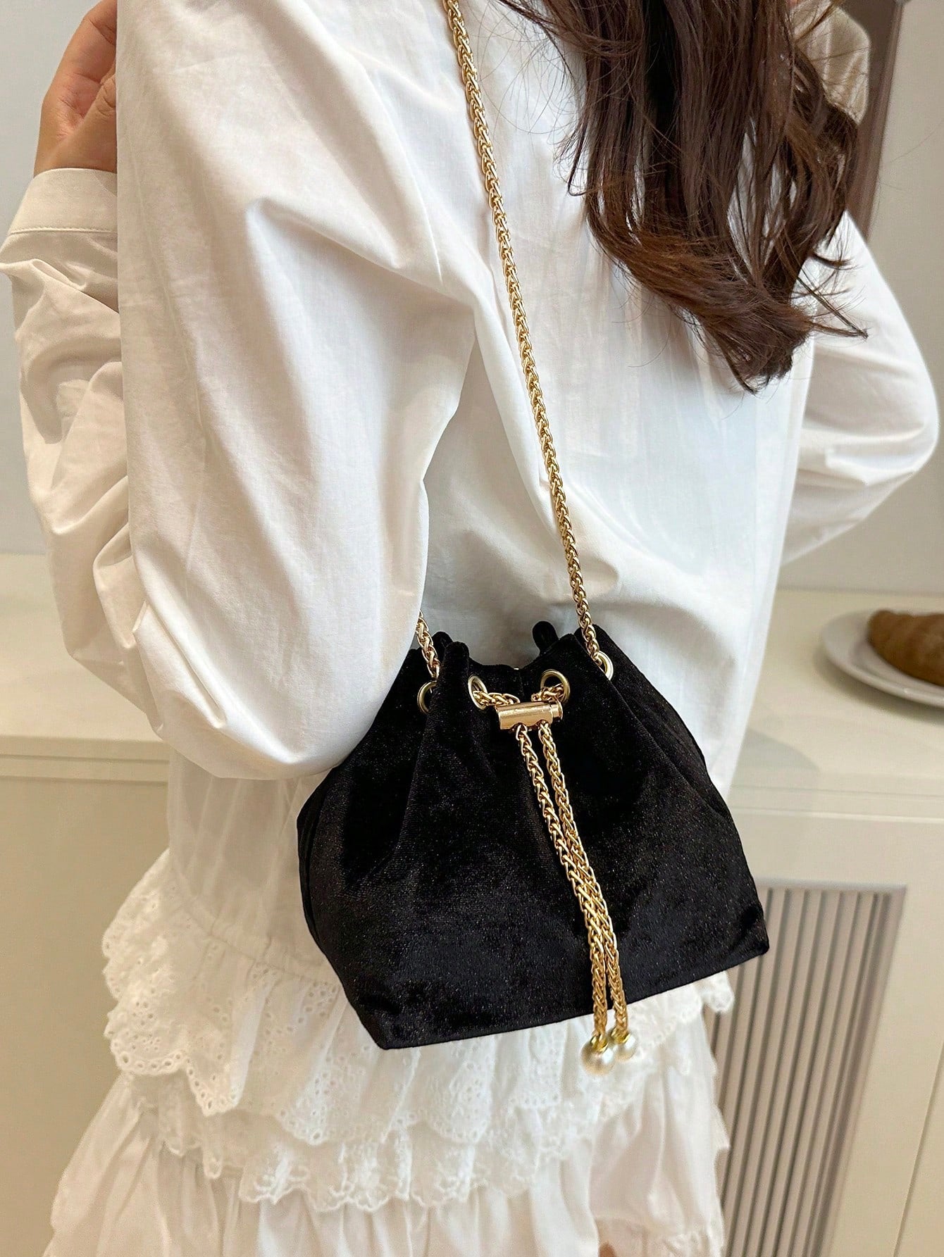 Fashion Solid Color Hollow Out Woven Chain Drawstring Mini Crossbody Bucket Bag