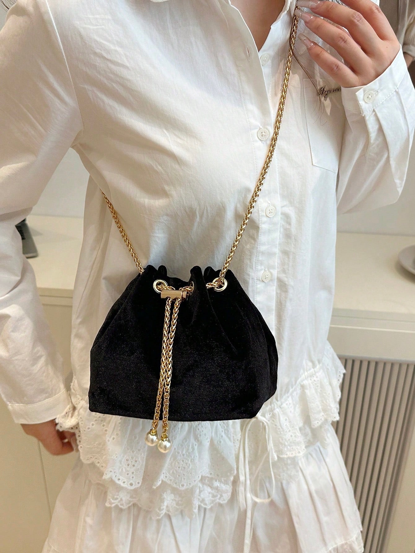 Fashion Solid Color Hollow Out Woven Chain Drawstring Mini Crossbody Bucket Bag