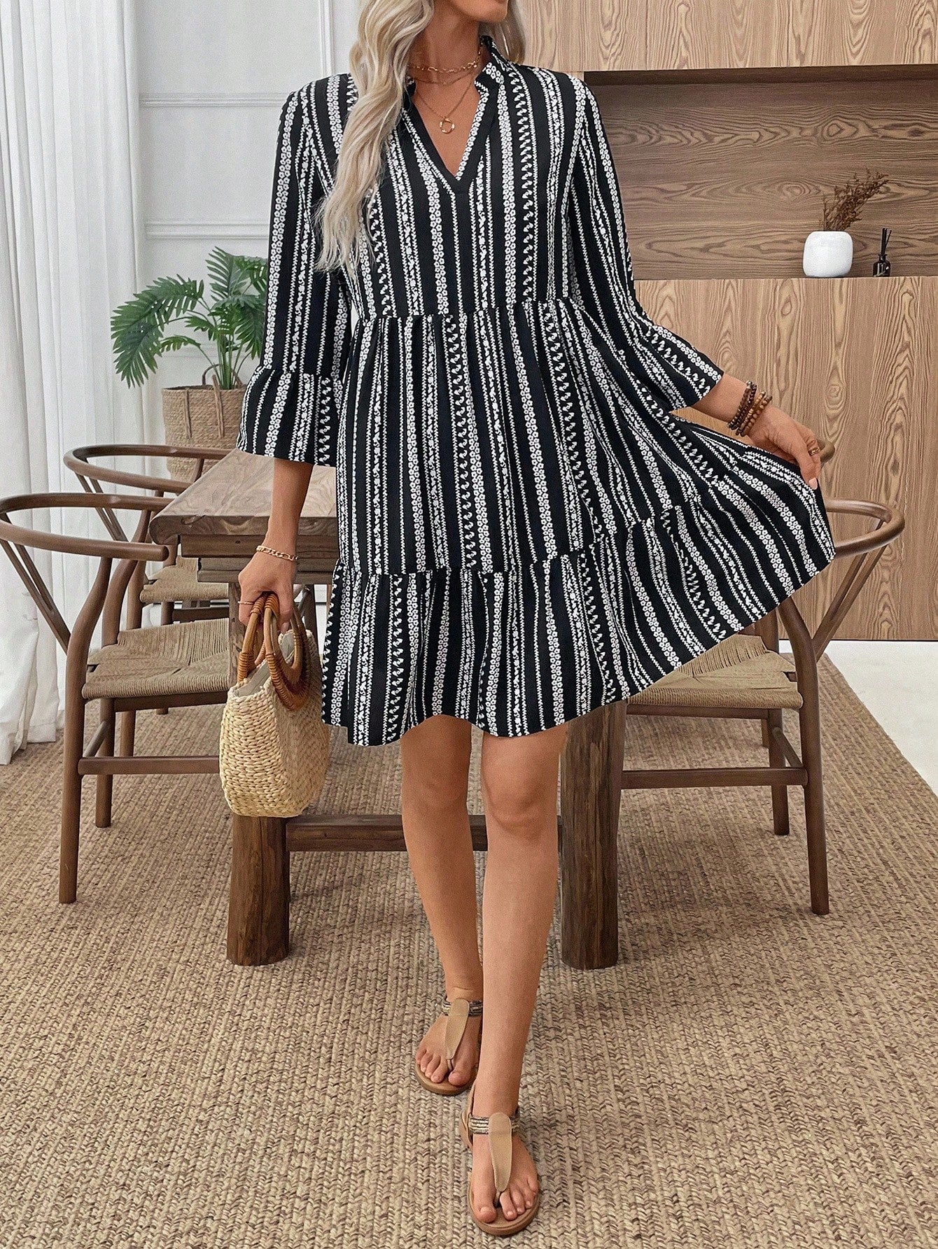 EMERY ROSE Women's Floral Print Cutout V-Neck Ruffled Hem Long Sleeve Mini Dress,Summer Dresses For Women