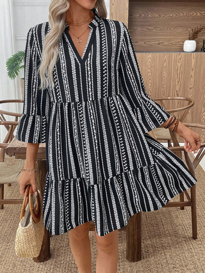 EMERY ROSE Women's Floral Print Cutout V-Neck Ruffled Hem Long Sleeve Mini Dress,Summer Dresses For Women