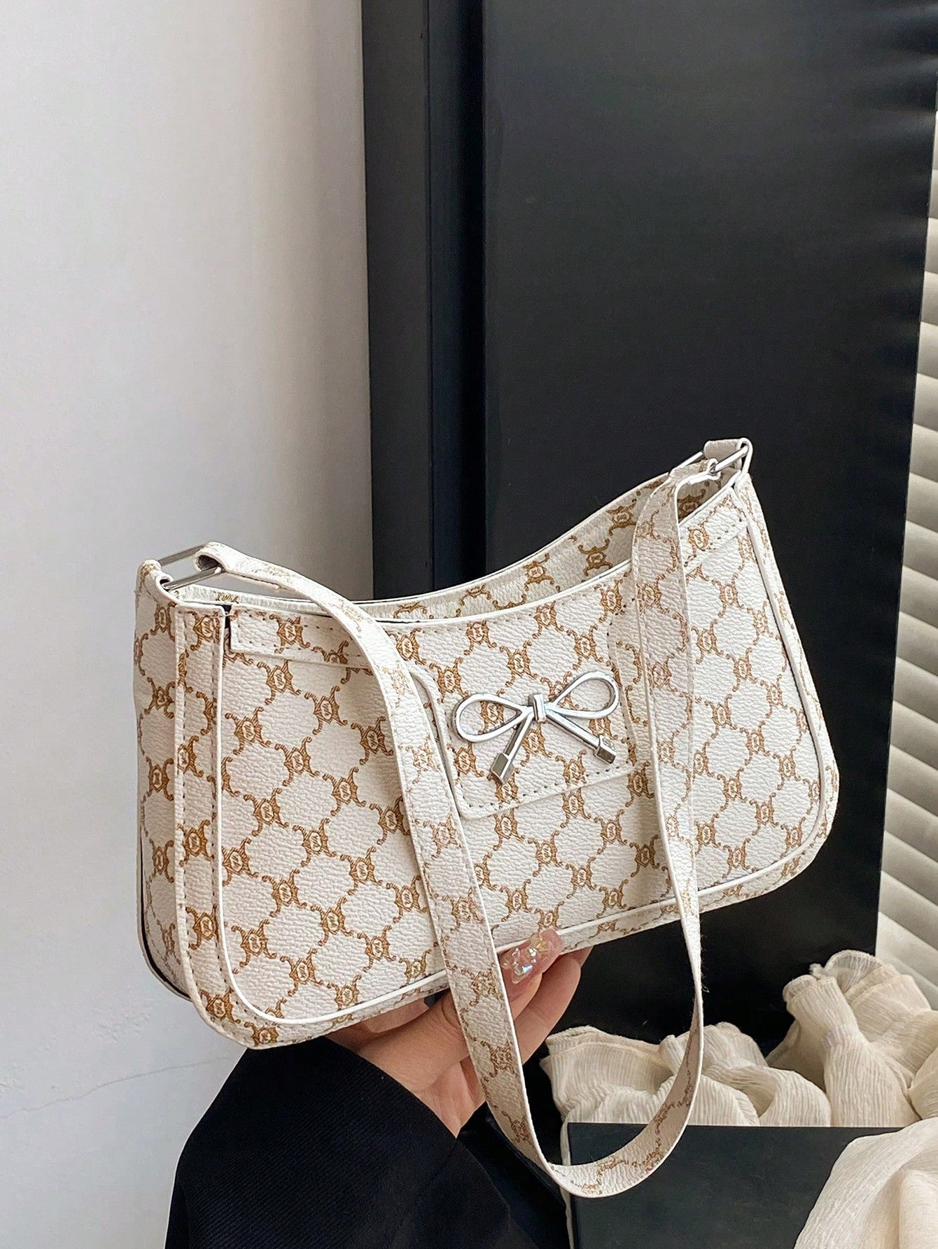 Elegant Crescent-Shaped Underarm Shoulder Bag For Women, Chic Casual Fashion, Solid Color Underarm Bag