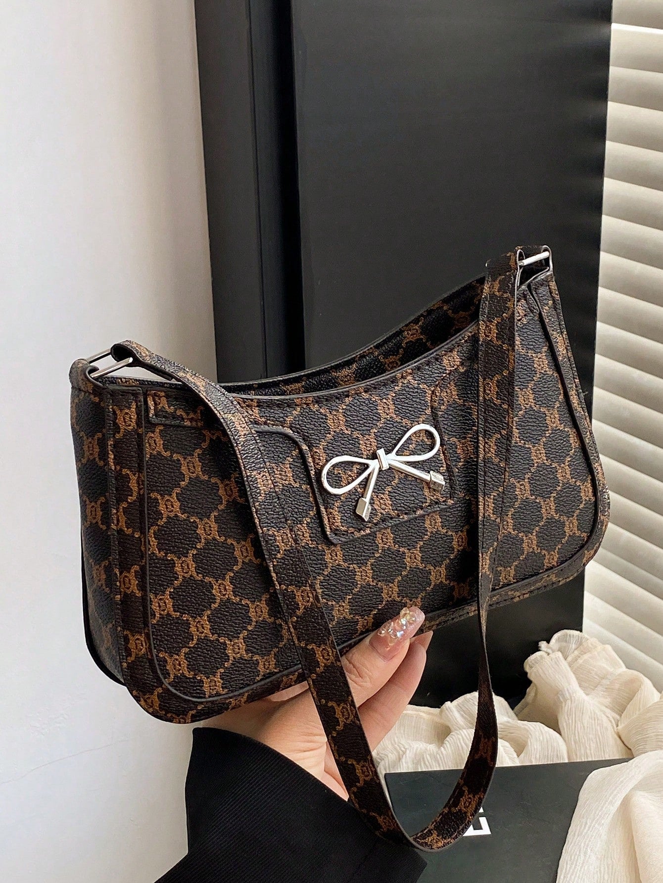 Elegant Crescent-Shaped Underarm Shoulder Bag For Women, Chic Casual Fashion, Solid Color Underarm Bag