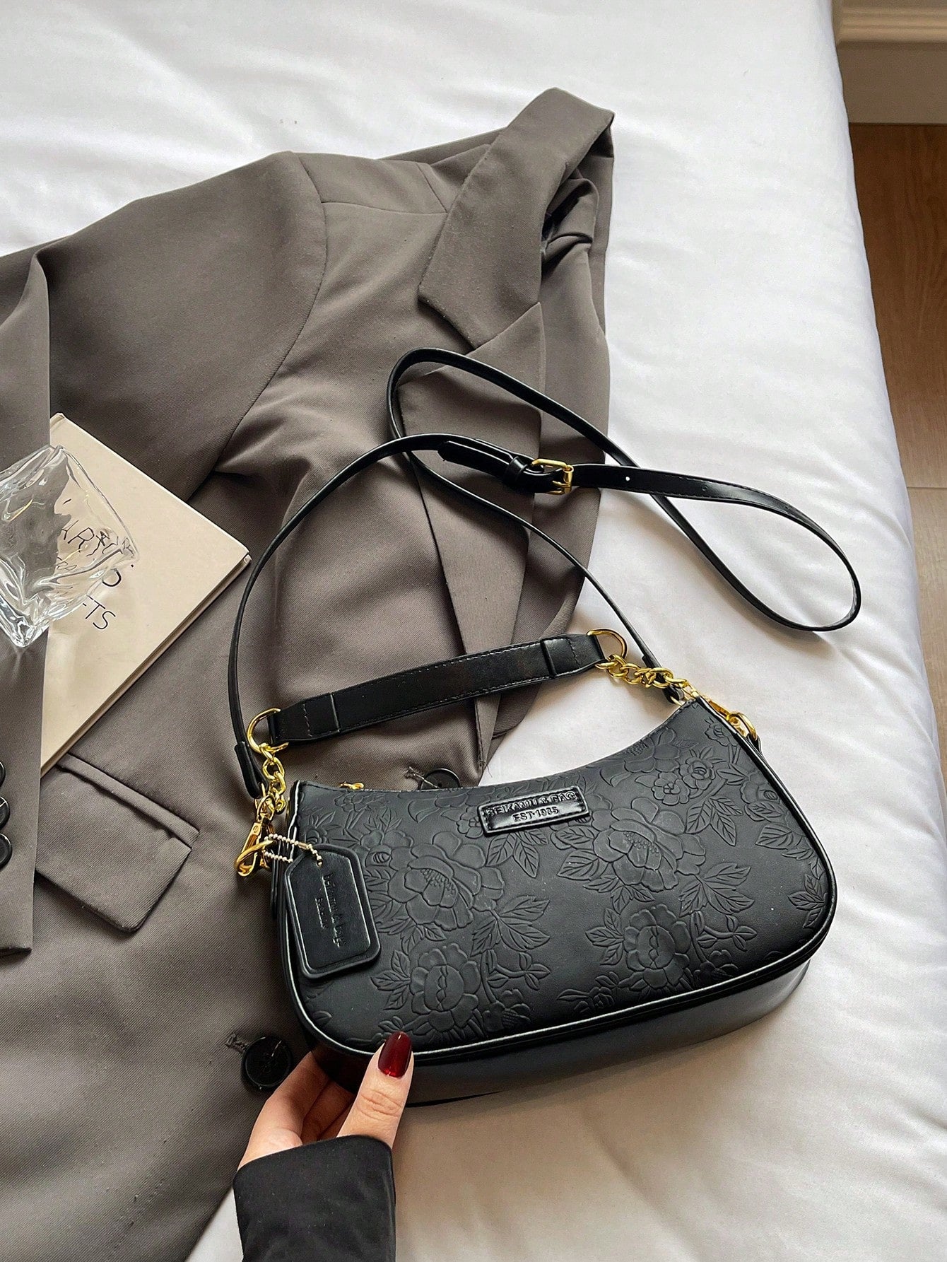 1pc Solid Color PU Leather Shoulder Bag For Women, Versatile Crossbody Bag For Commuting, Adjustable Shoulder Strap