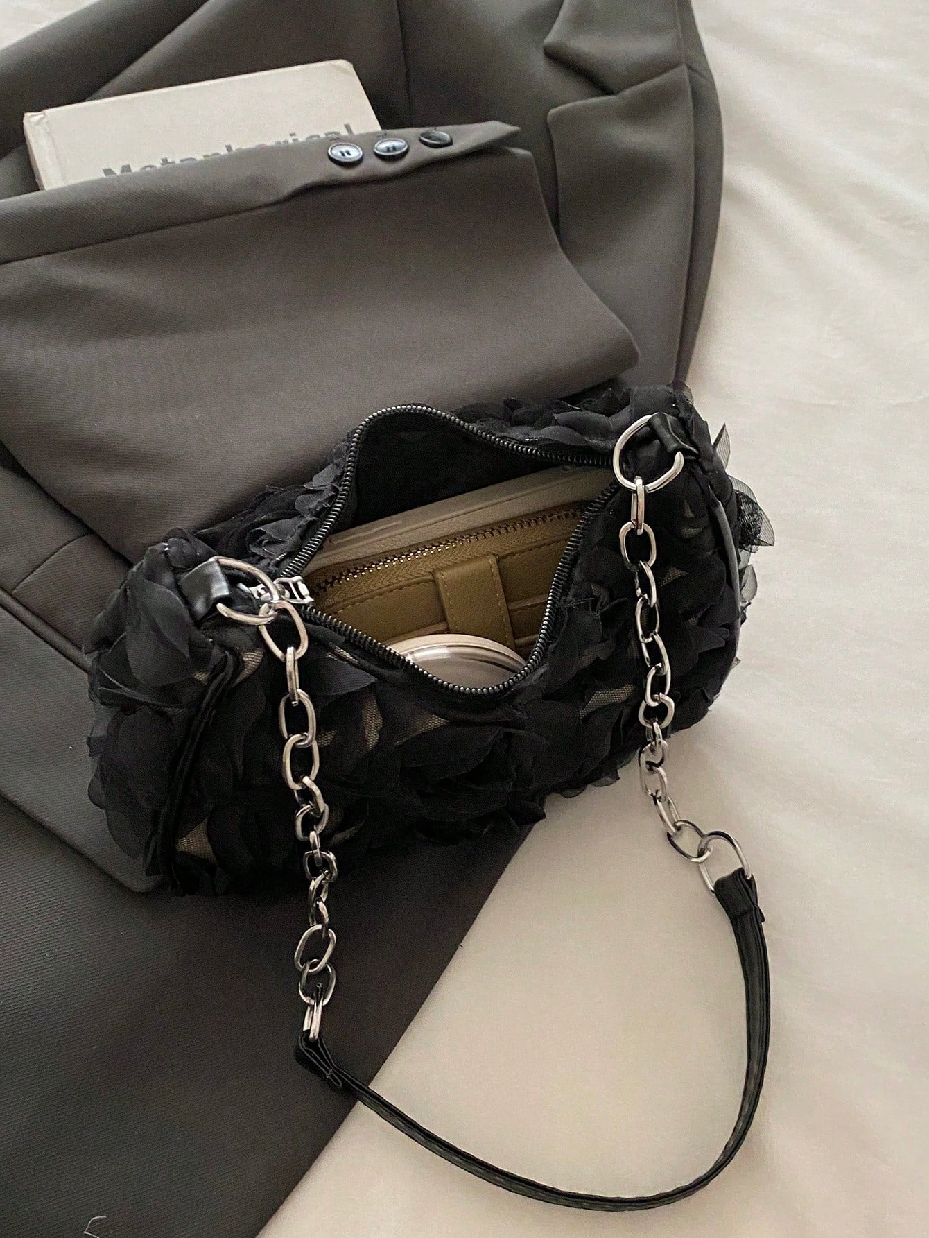 Lightweight,Business Casual Mini Crocodile Embossed Chain Bag For Teen Girls Women College Students,Rookies & White-Collar Workers Perfect For Office,College,Work ,Business,Commute,Outdoors, Travel, Outings, Animal Print Women Bag