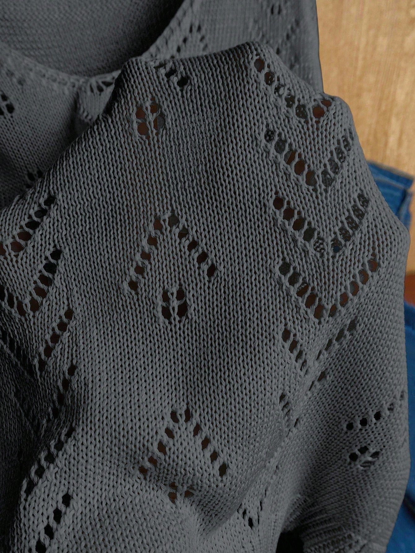 EMERY ROSE Women's Vacation Casual Solid Color Hollow Out Knit Top