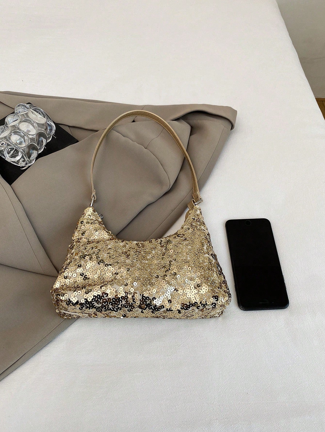 Fashionable Solid-Color Metal Chain Straw Crescent Moon Tote Bag, Women's Multi-Purpose Handbag, Clutch, Beach Bag, Casual Straw Handbag, Phone Pouch