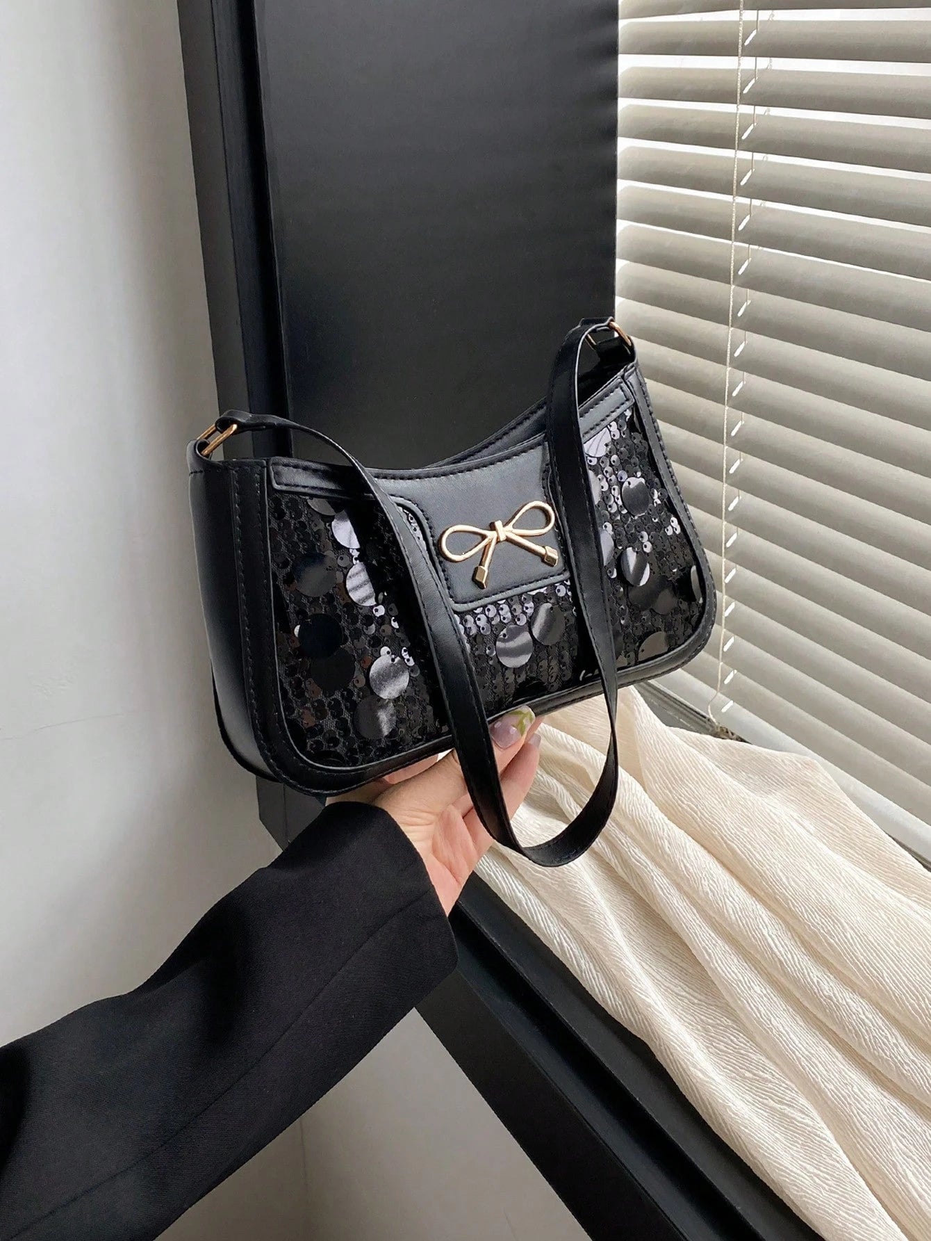 Elegant Crescent-Shaped Underarm Shoulder Bag For Women, Chic Casual Fashion, Solid Color Underarm Bag