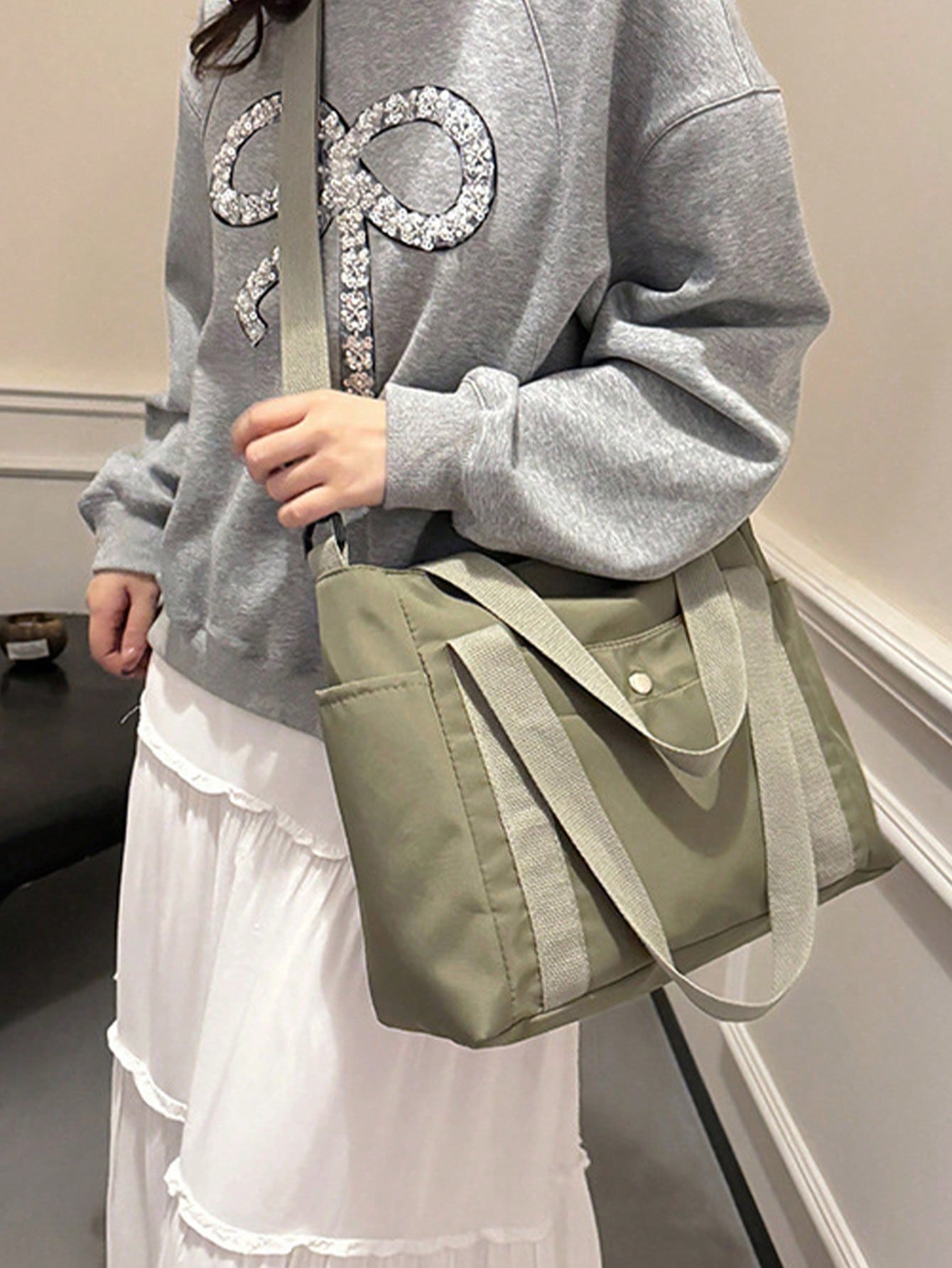 SHEIN X Milania Multi Pocket Tote Bag For Women Canvas Bag With Handle Bag Large Capacity Purse Reusable Handbag, Canvas Tote Bag, Perfect For Daily Use And Travel, Tote Bags For Students, Multiple Compartments, Perfect For Beach