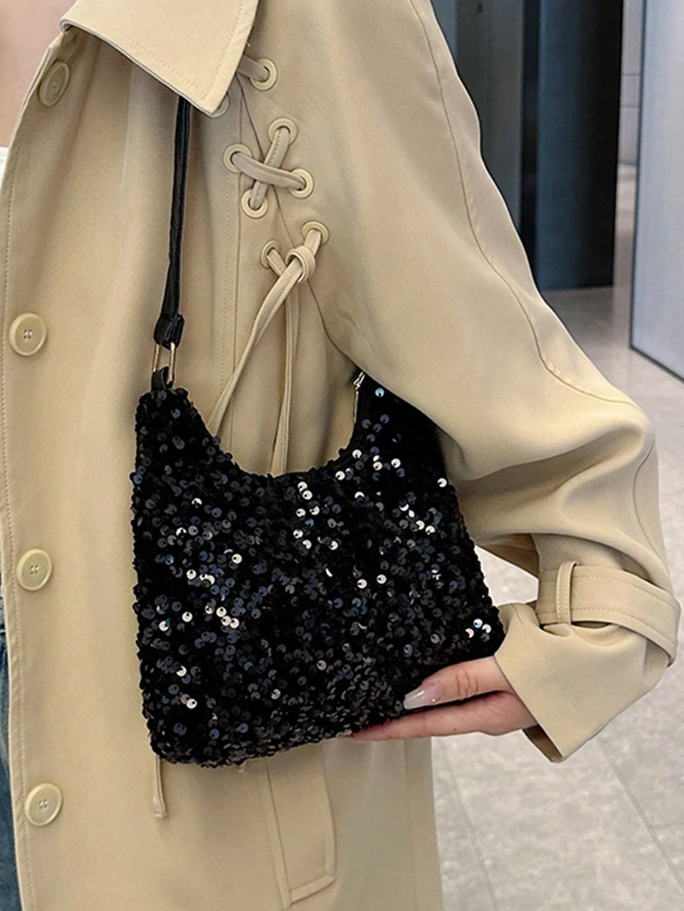 Popular Bag Women's New Fashion Korean Version Handbag All Shoulder Small Square Bag