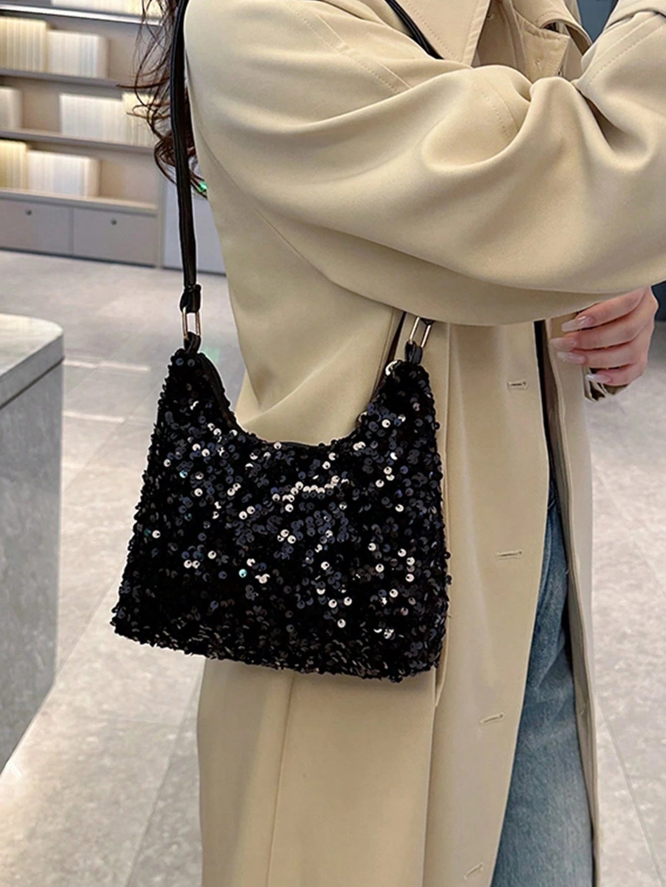 Popular Bag Women's New Fashion Korean Version Handbag All Shoulder Small Square Bag