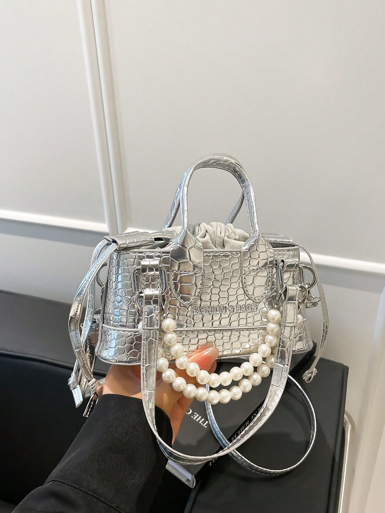 Crocodile Embossed Bucket Bag Mini Drawstring Design Funky