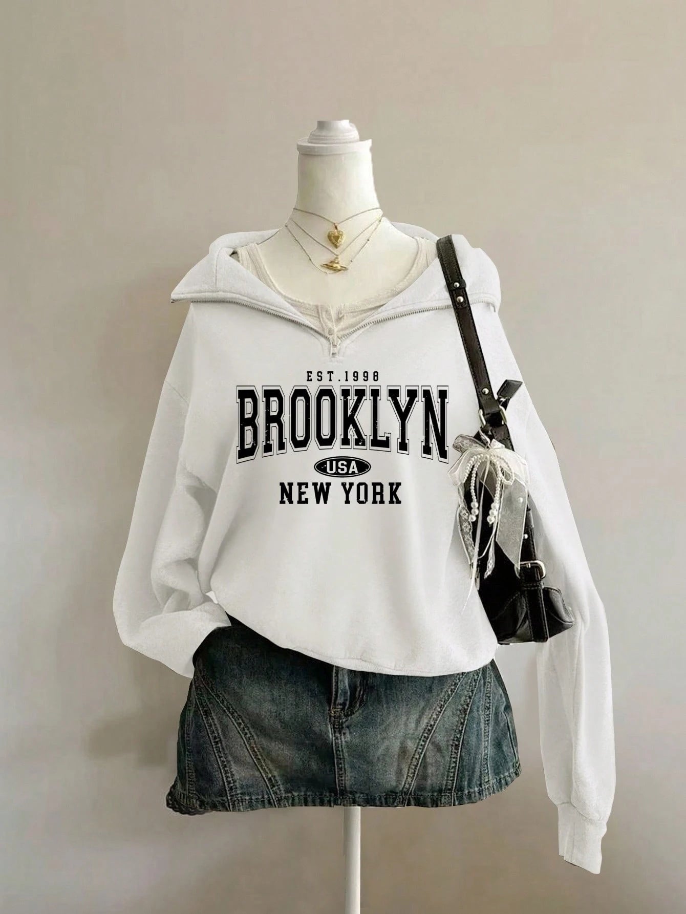 Attitoon Attitoon Retro American Campus Style Casual Oversized Unisex Women's Loose Half-Zip High Neck Fleece Hoodie, Suitable For Autumn/Winter